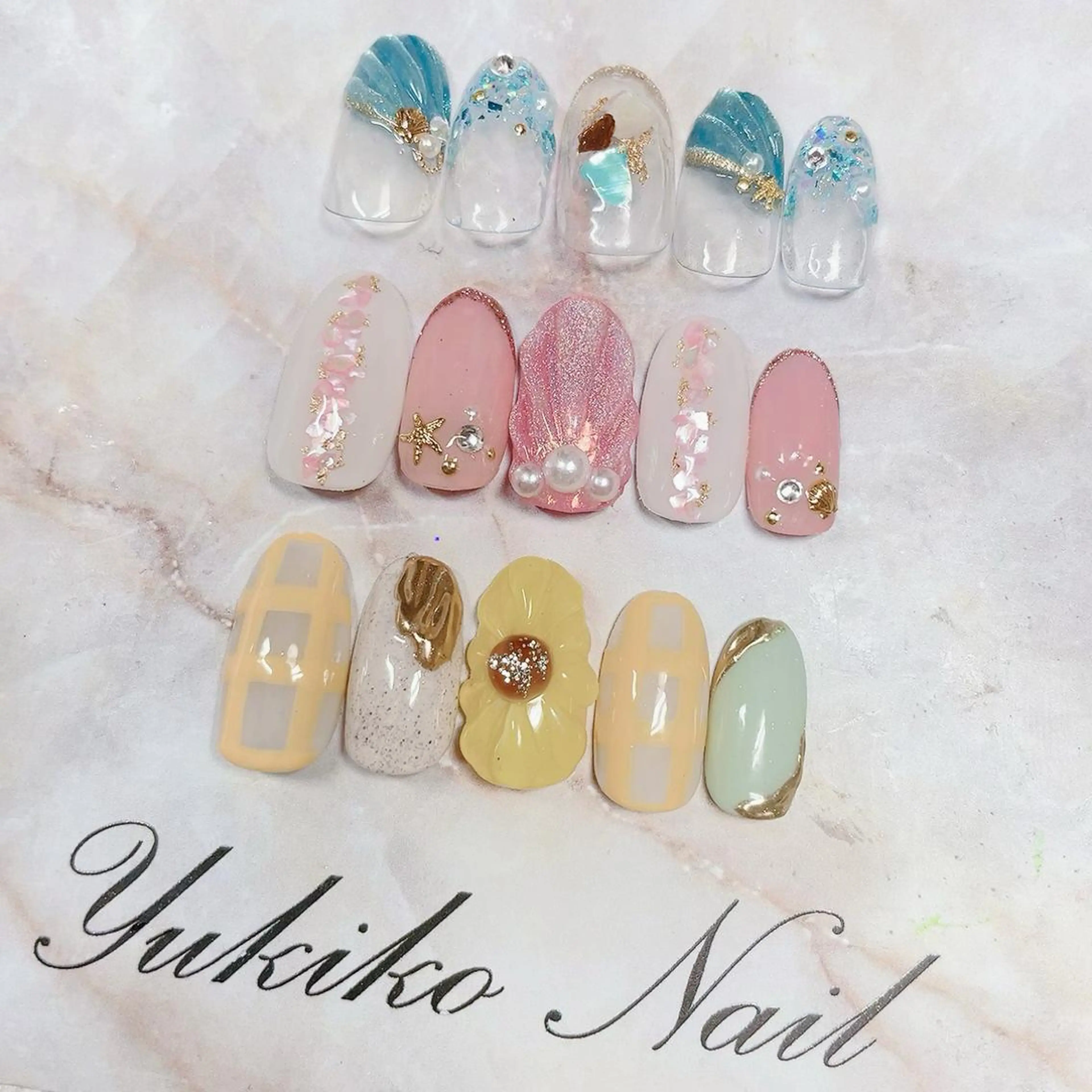 ネイル フレンチネイル マグネットネイル 斜めフレンチ 夏ネイル ユキコ ネイルのネイルデザイン