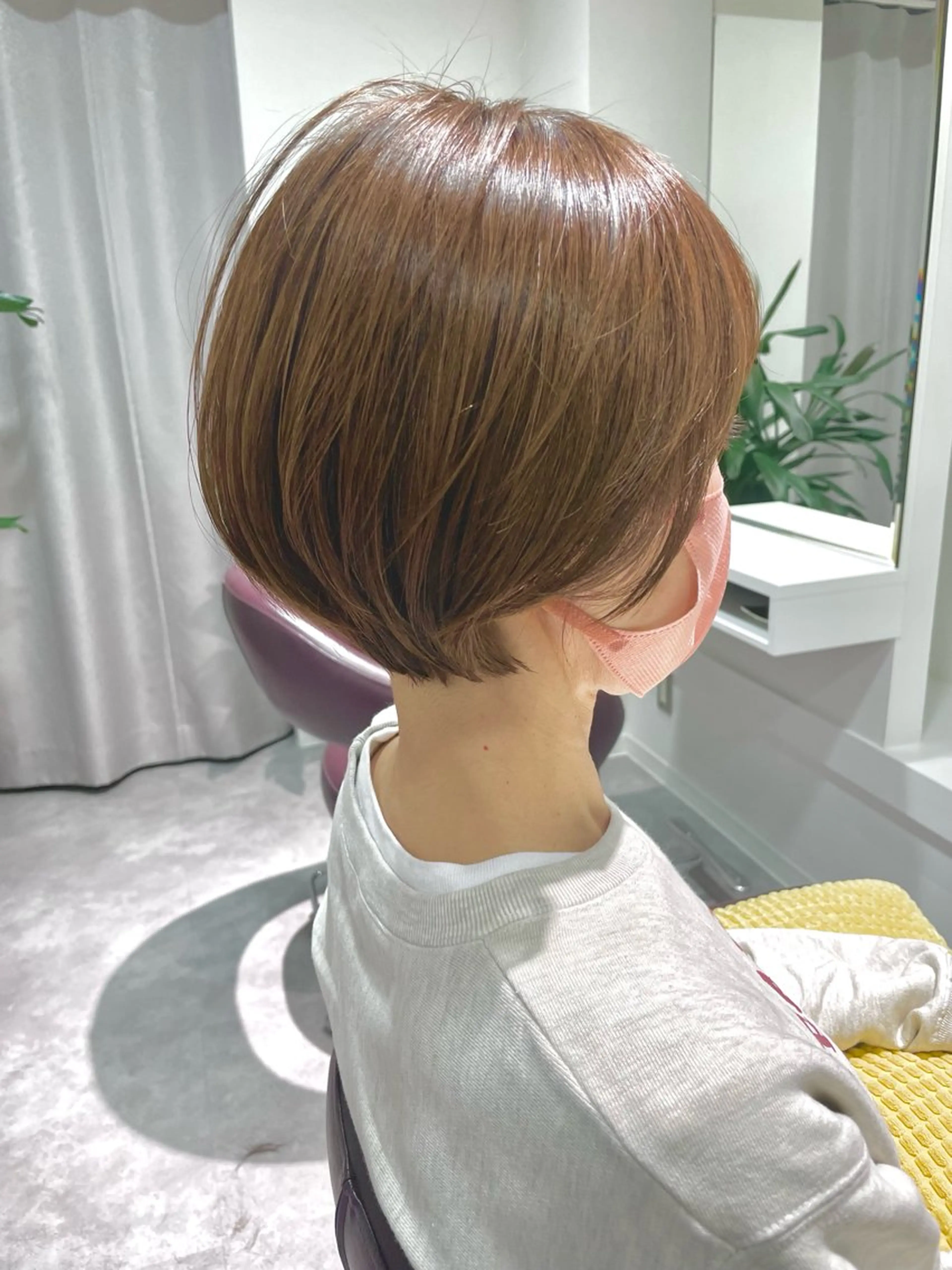 レディースショートカット➕シャンプー➕内部外部補修トリートメントの写真