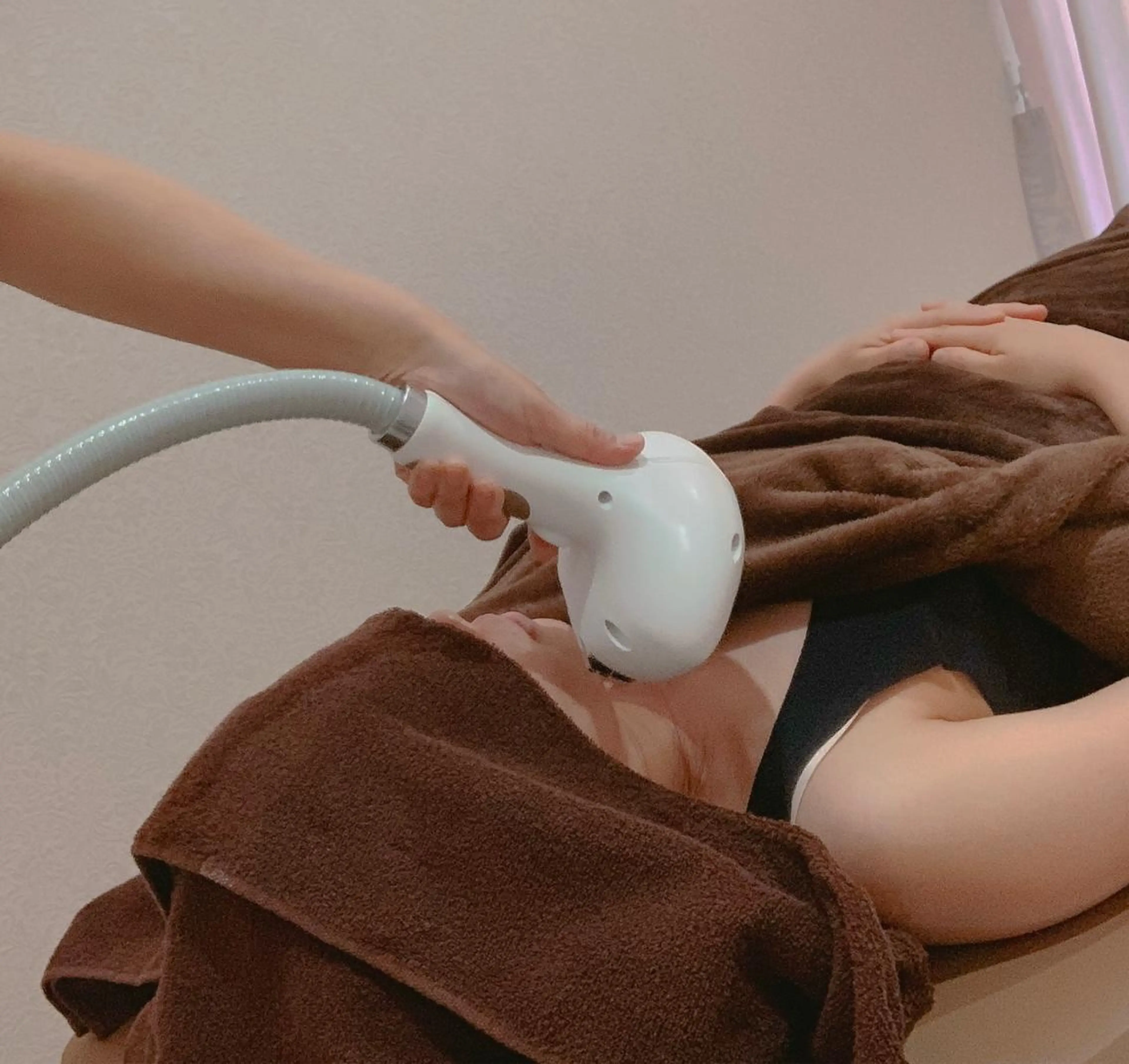 rasera コラボ予約のネイルデザイン