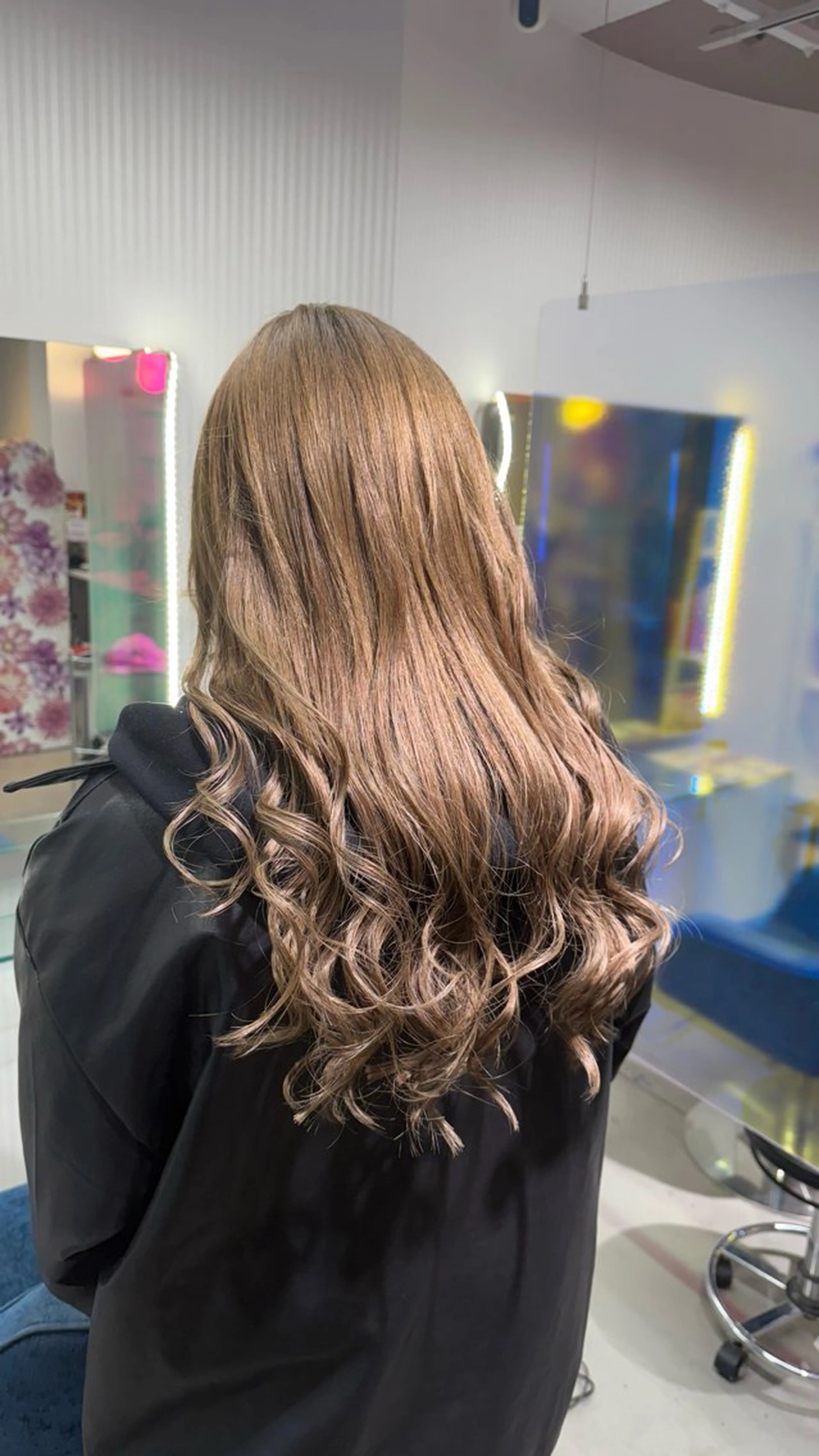 ロング エクステ エクステ Boxmico. / カカズ コトネのヘアスタイル