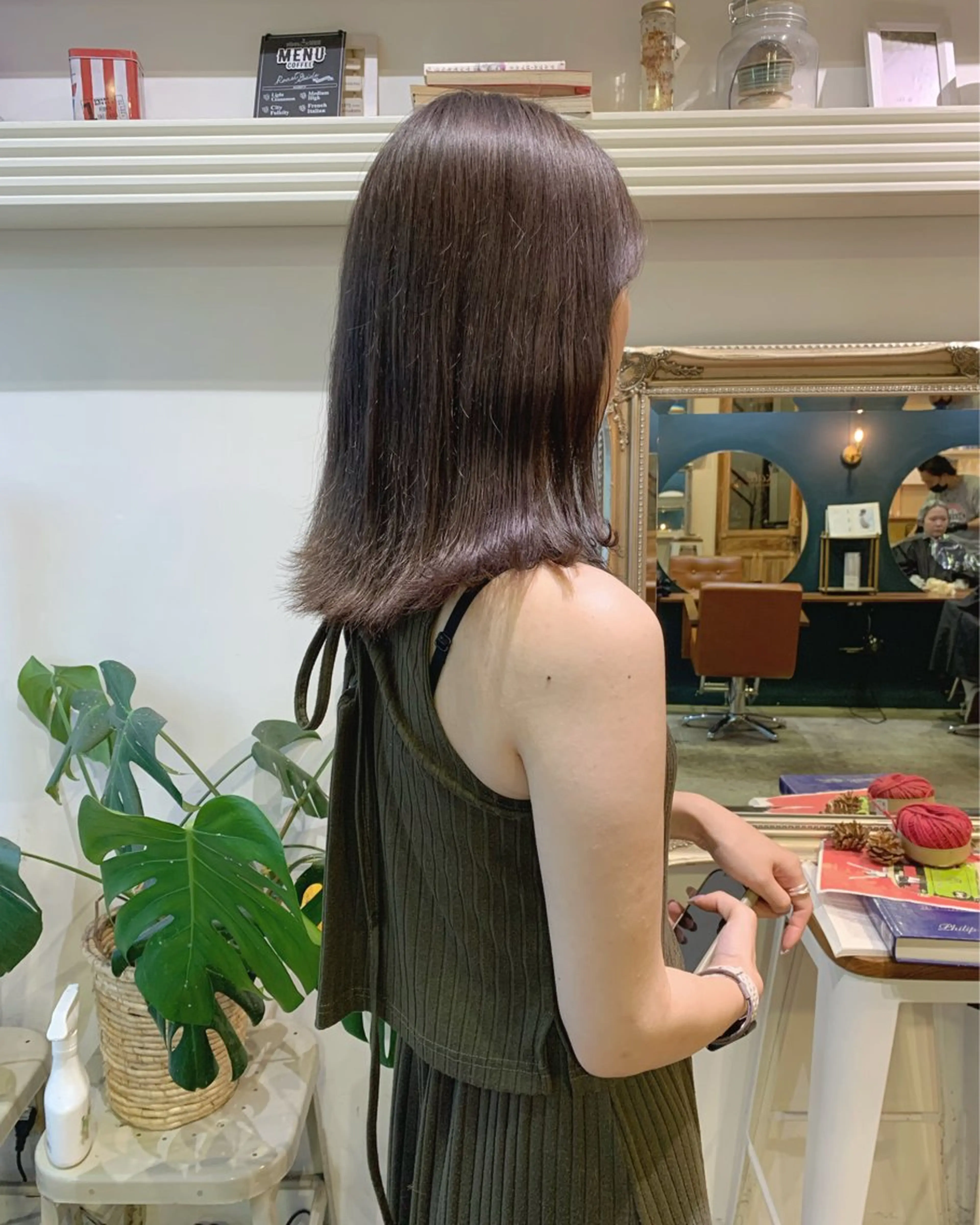 セミロング カラー ヘアアレンジ 山口 樹里のヘアスタイル