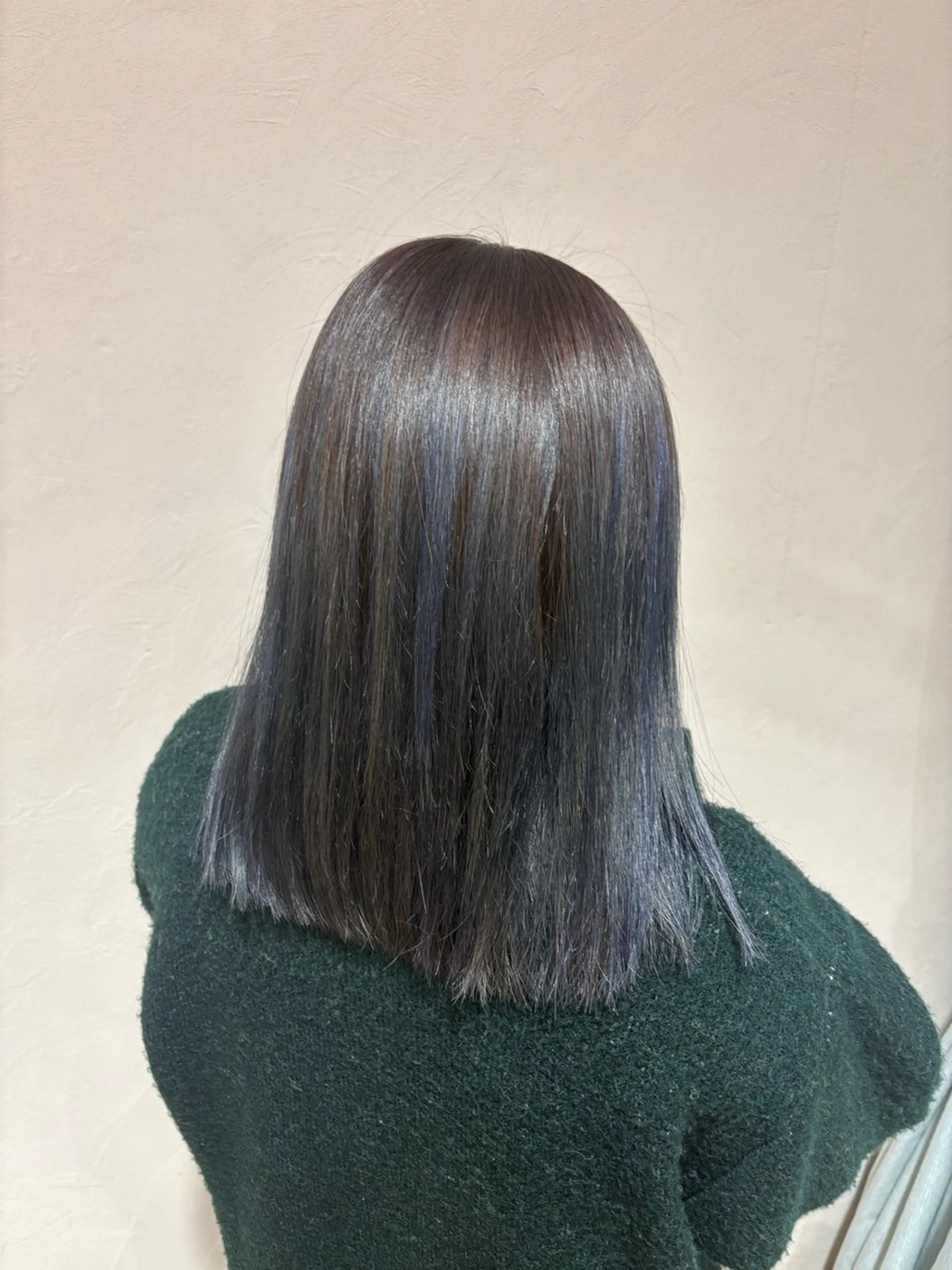 セミロング カラー ブルーカラー 元山 透明感艶カラー 🌻レイヤーカットのヘアスタイル