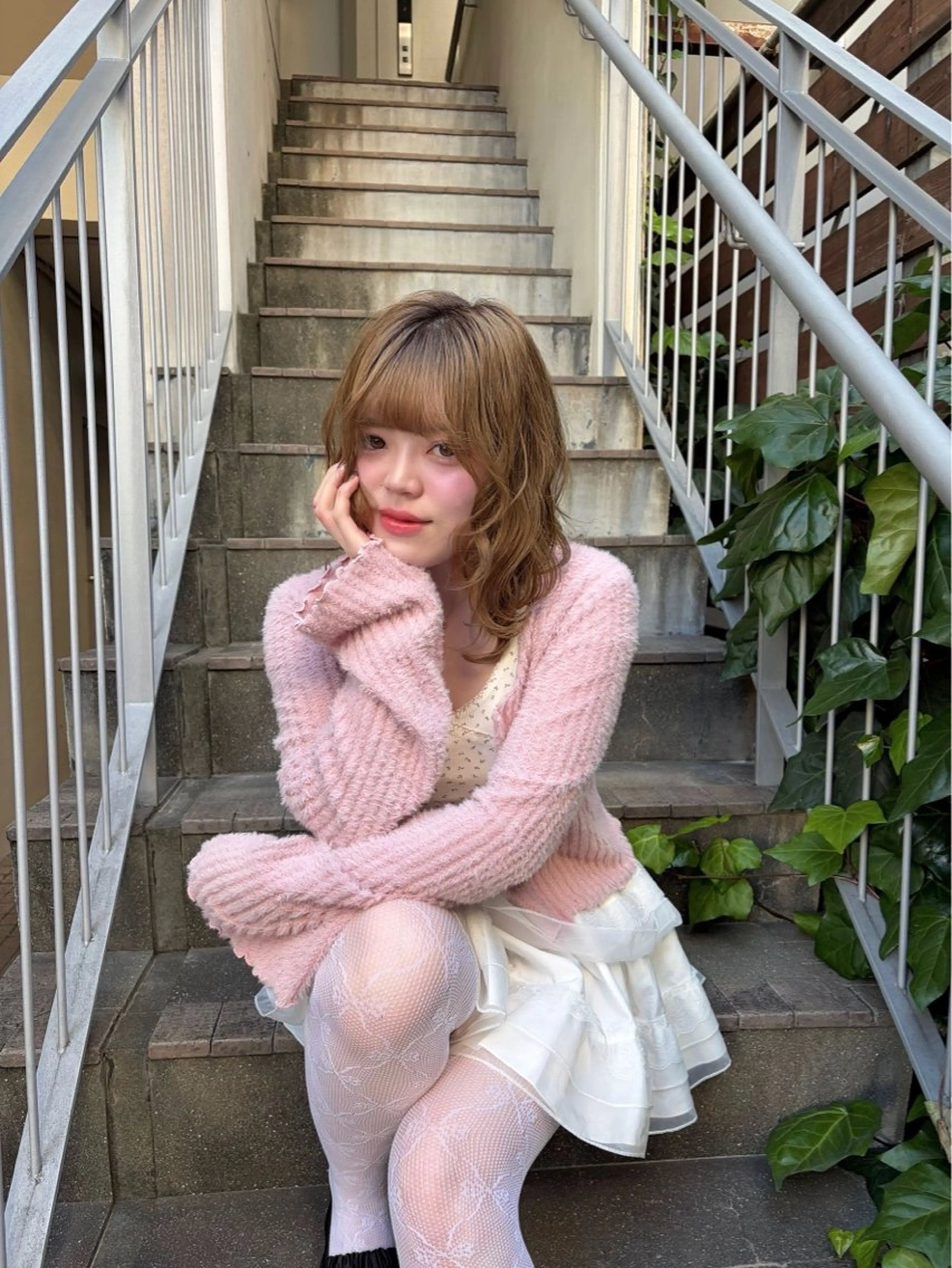 ミディアム カット トリートメント Koharu🍓/ 透明感カラー/艶髪のヘアスタイル