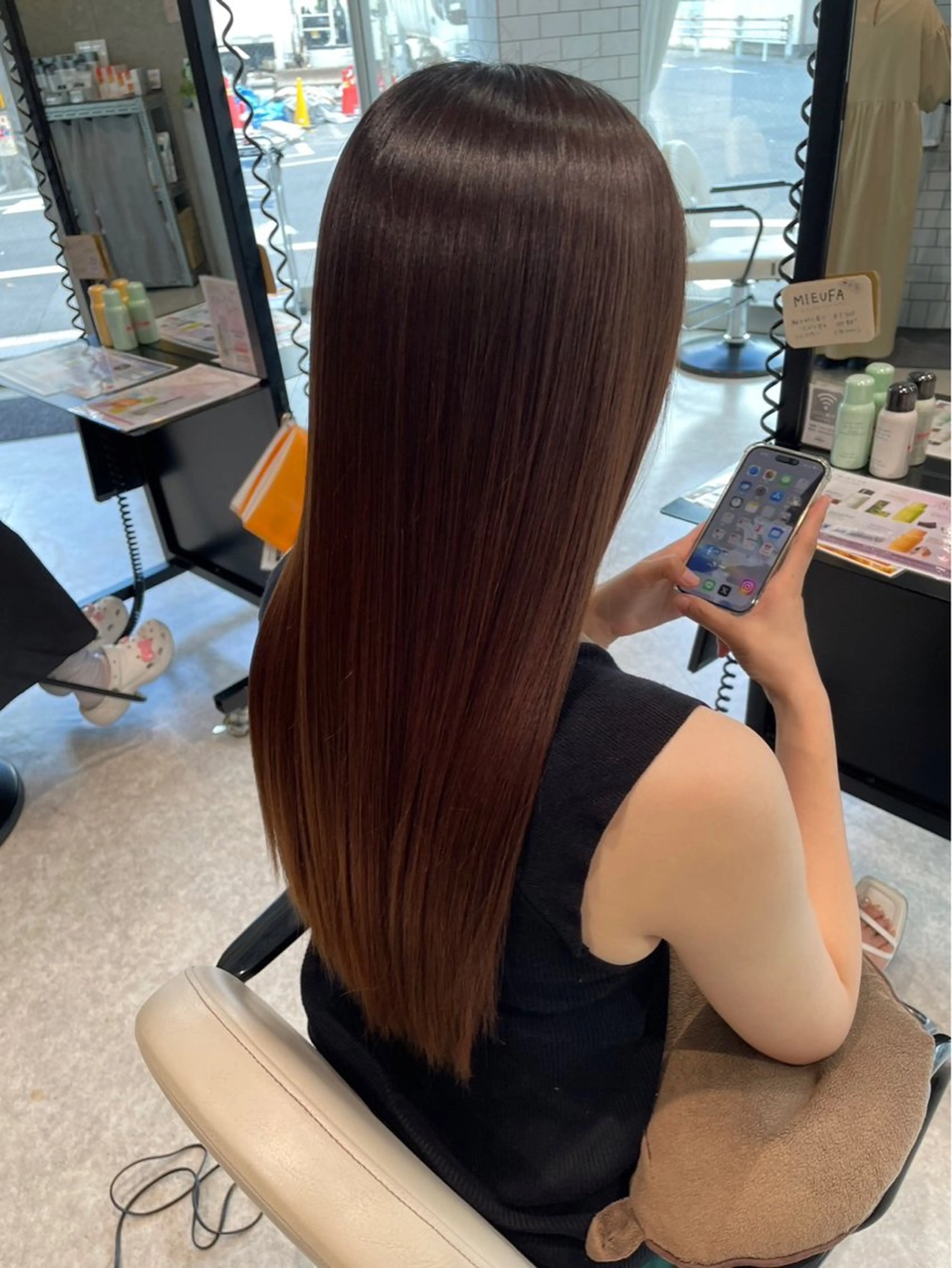 ロング ボブ/ハイトーン/ 岡山駅/別曽遥也のヘアスタイル