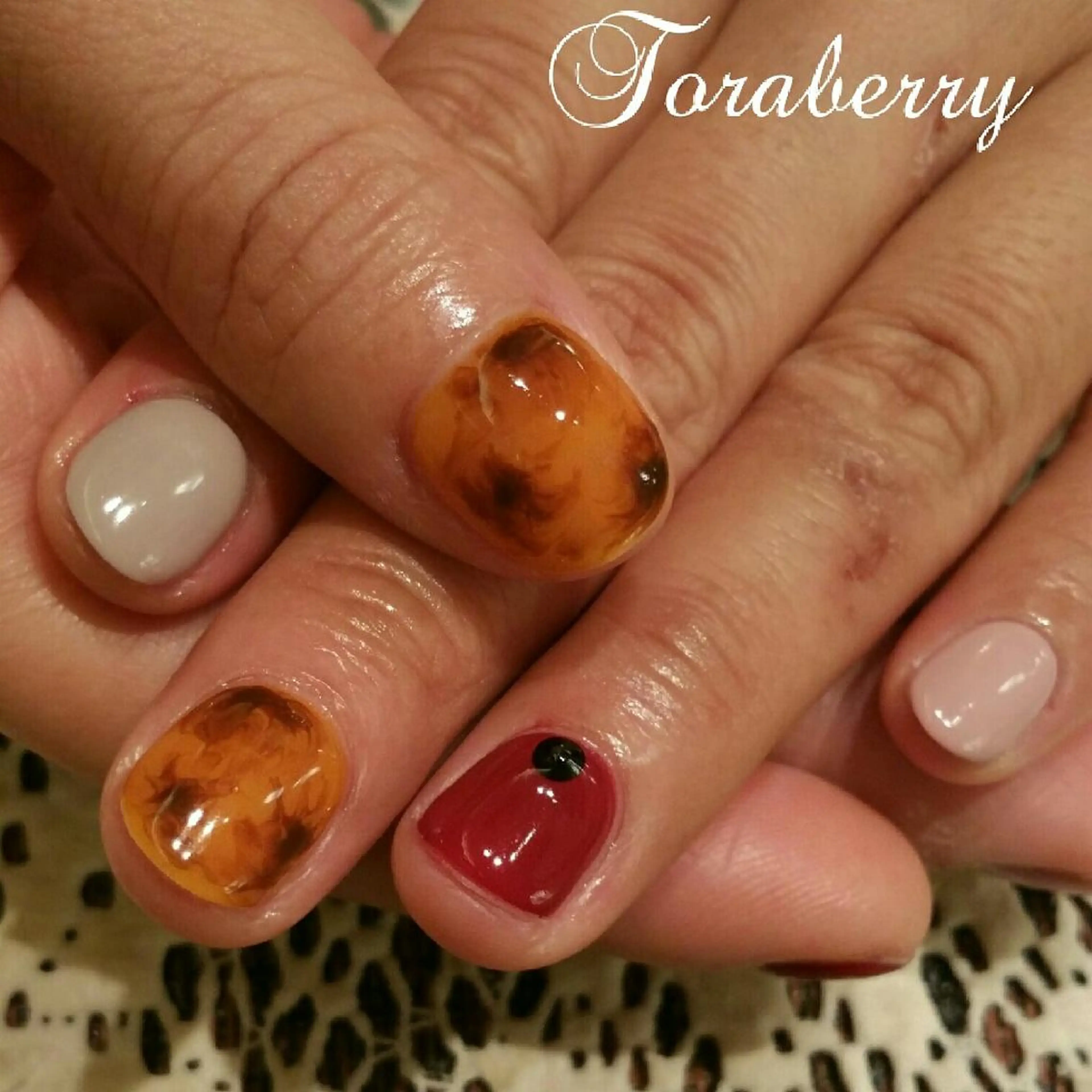 ネイル べっ甲ネイル ネイリスト なつみのネイルデザイン