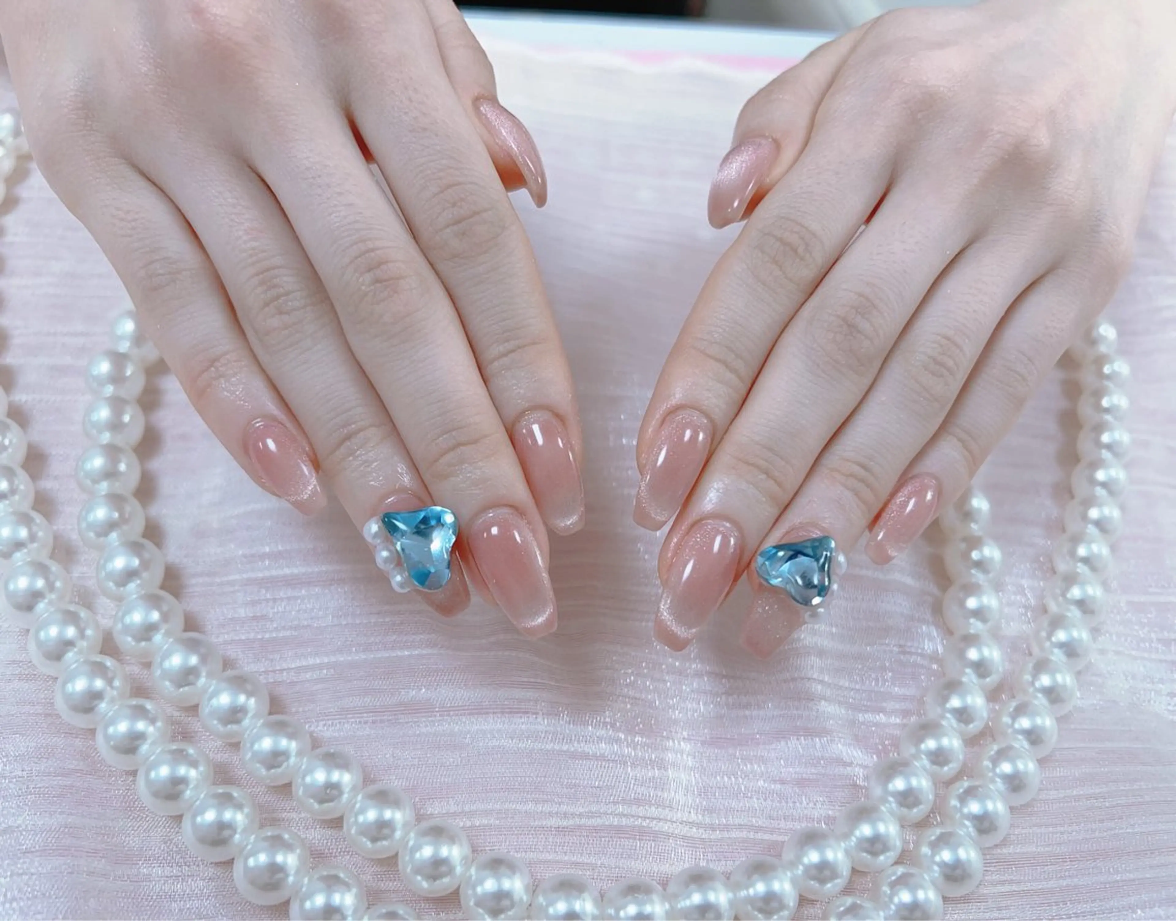 ネイル はぴねす所属・横浜 美夢のネイルデザイン