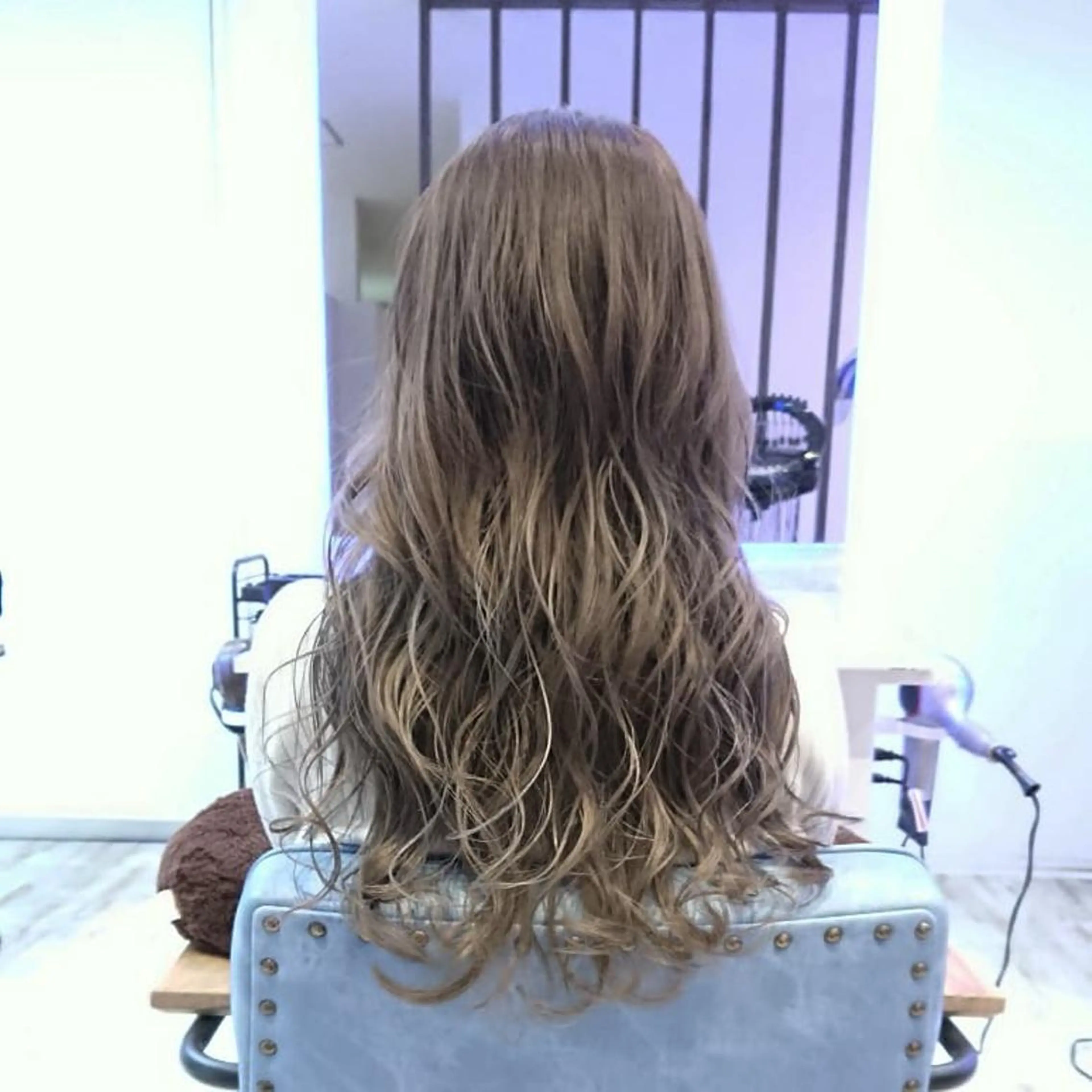 カラー ヘアアレンジ ロング 小林 伸行のヘアスタイル