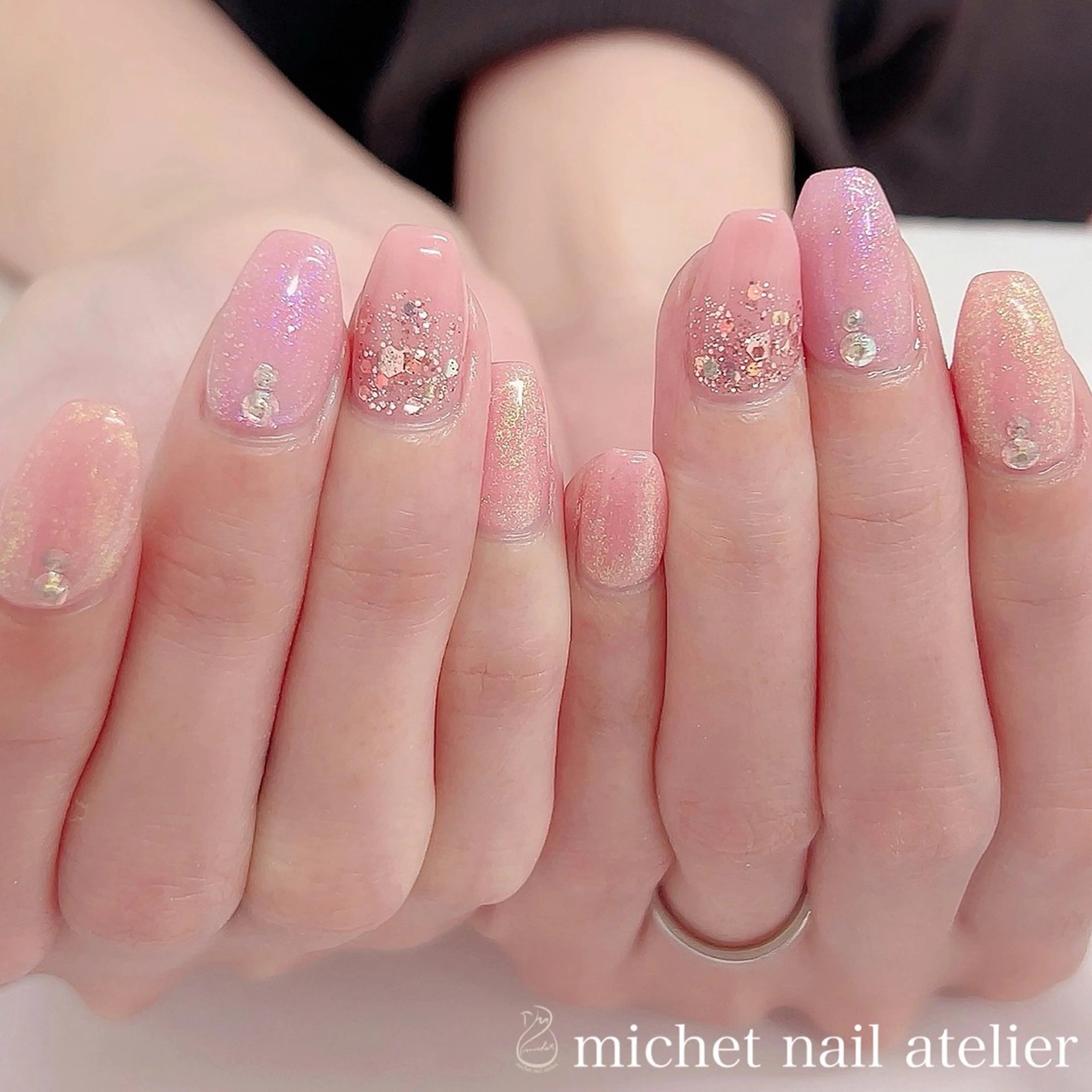 ネイル ジェルネイル ラメ(グリッター) ワンカラーネイル ピンク シンプルネイル ハンドネイル h. rikaのネイルデザイン