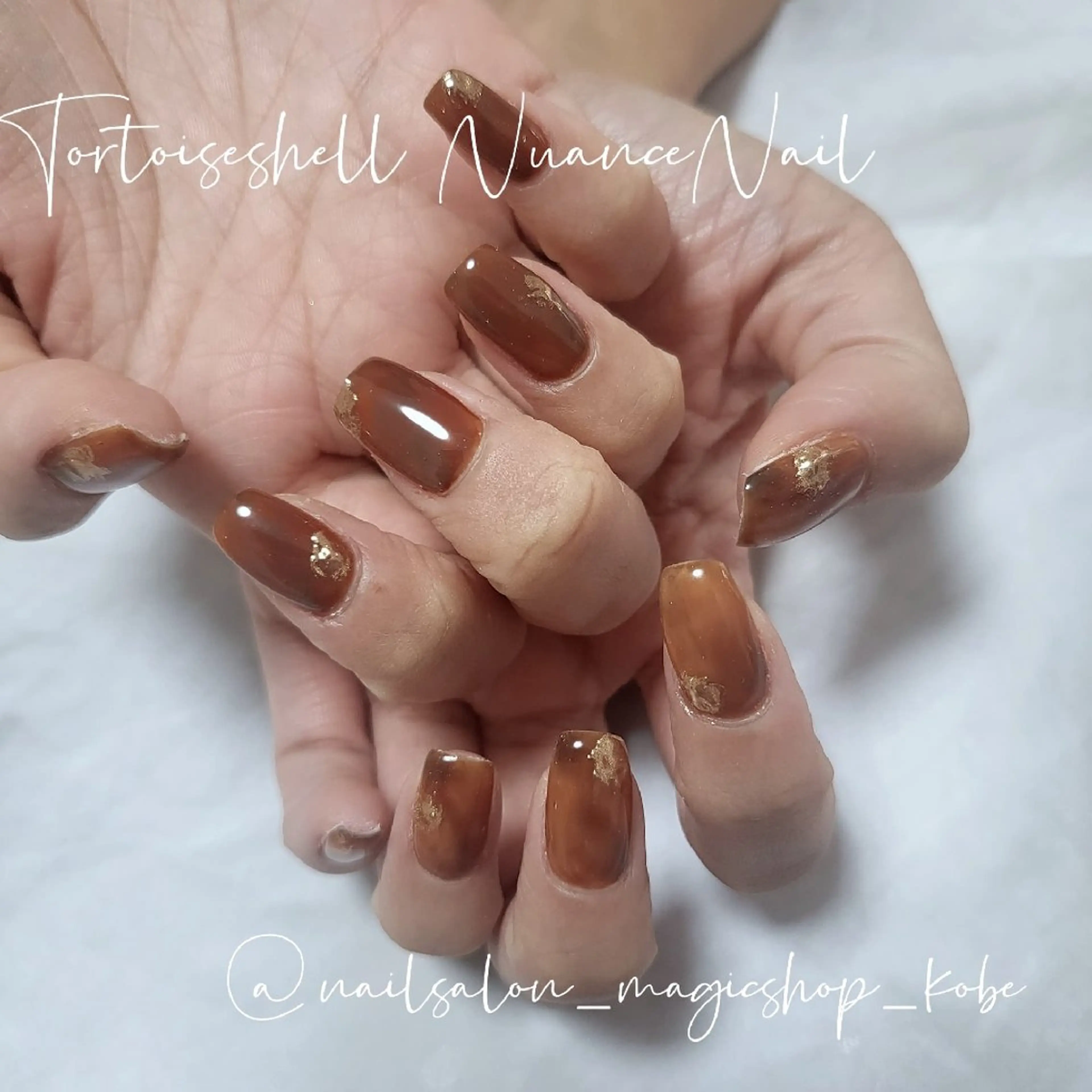 ネイル べっ甲ネイル ジェルネイル ゴールド ミラーネイル ソフトジェル ハンドネイル Nailsalon MagicShopのネイルデザイン