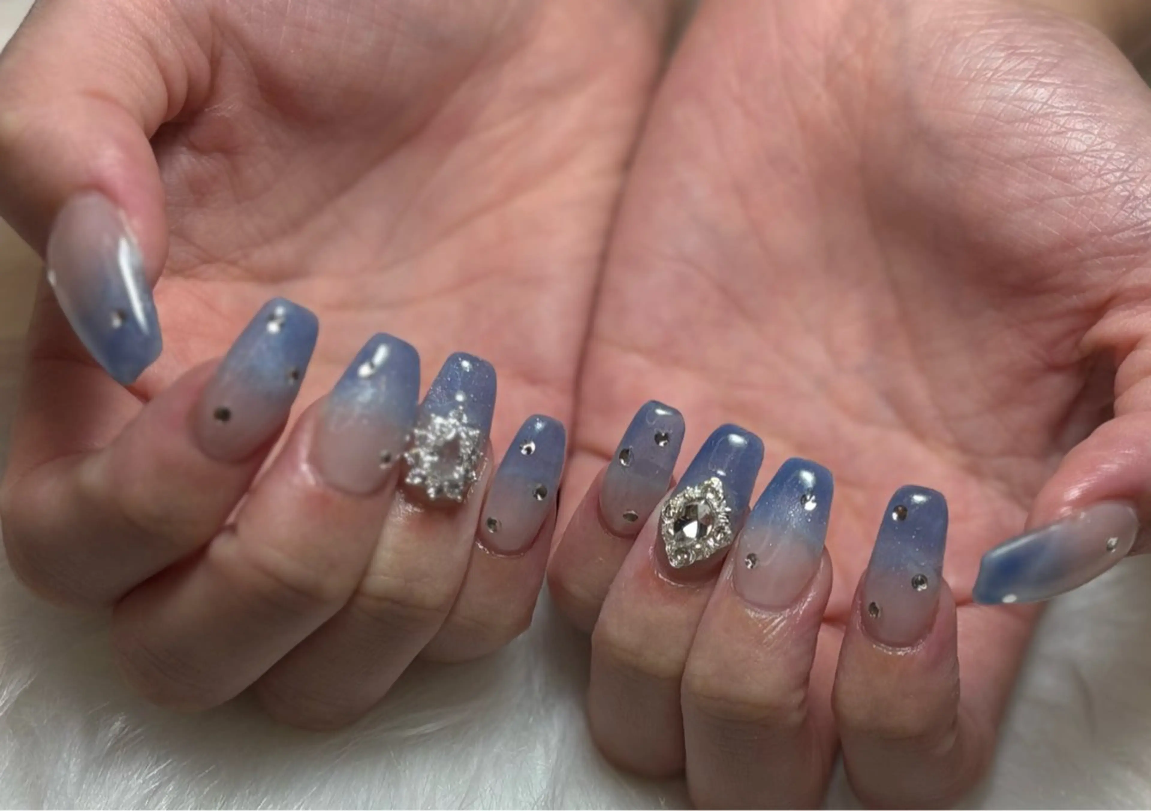 ネイル 🫧yua 🌸🫧のネイルデザイン