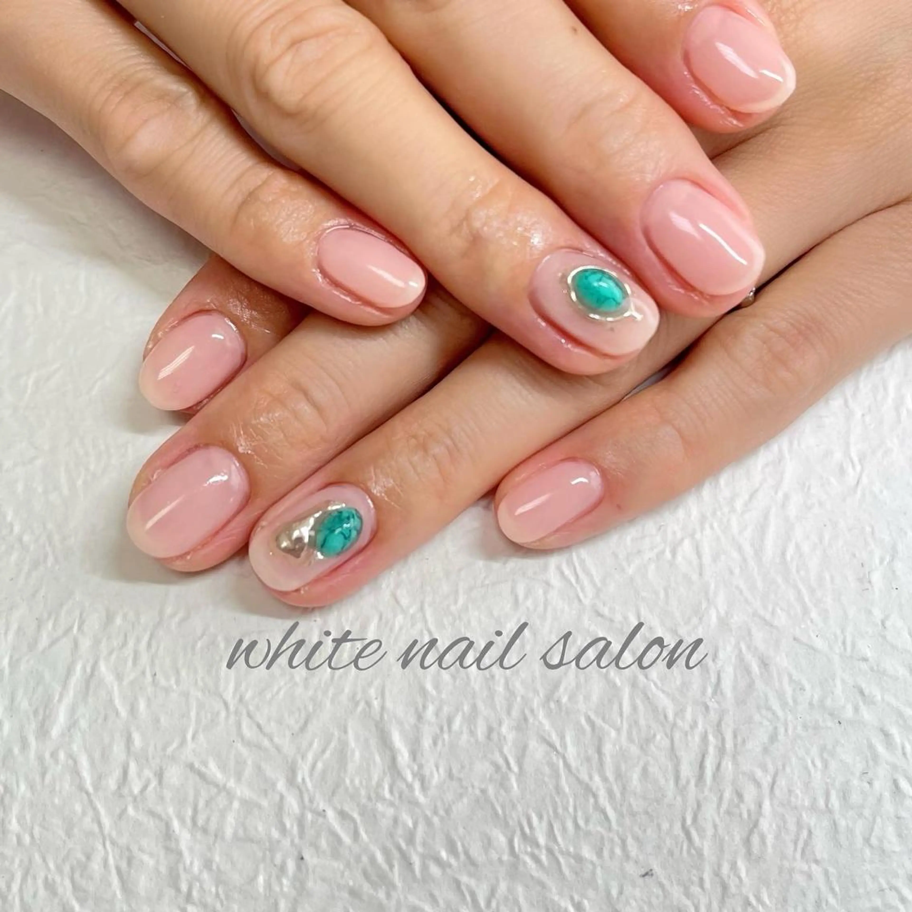 ネイル アートネイル フットネイル ジェルネイル ハードジェル ラメ(グリッター) white nail salonのネイルデザイン