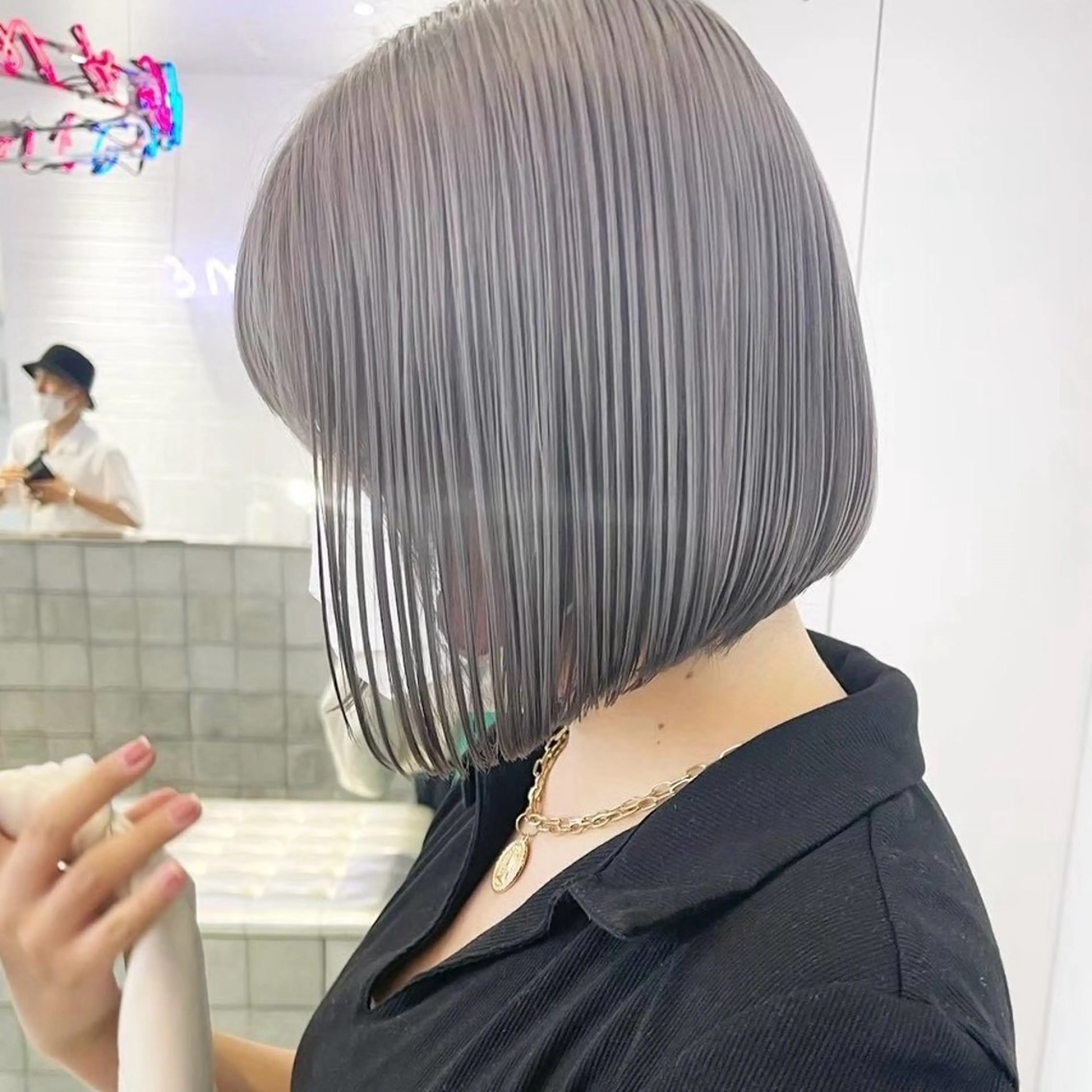 ショート カラー ヘアアレンジ ヘアカラー トリートメント 似合わせハイトーン 🩰/渡邉日向🕊のヘアスタイル