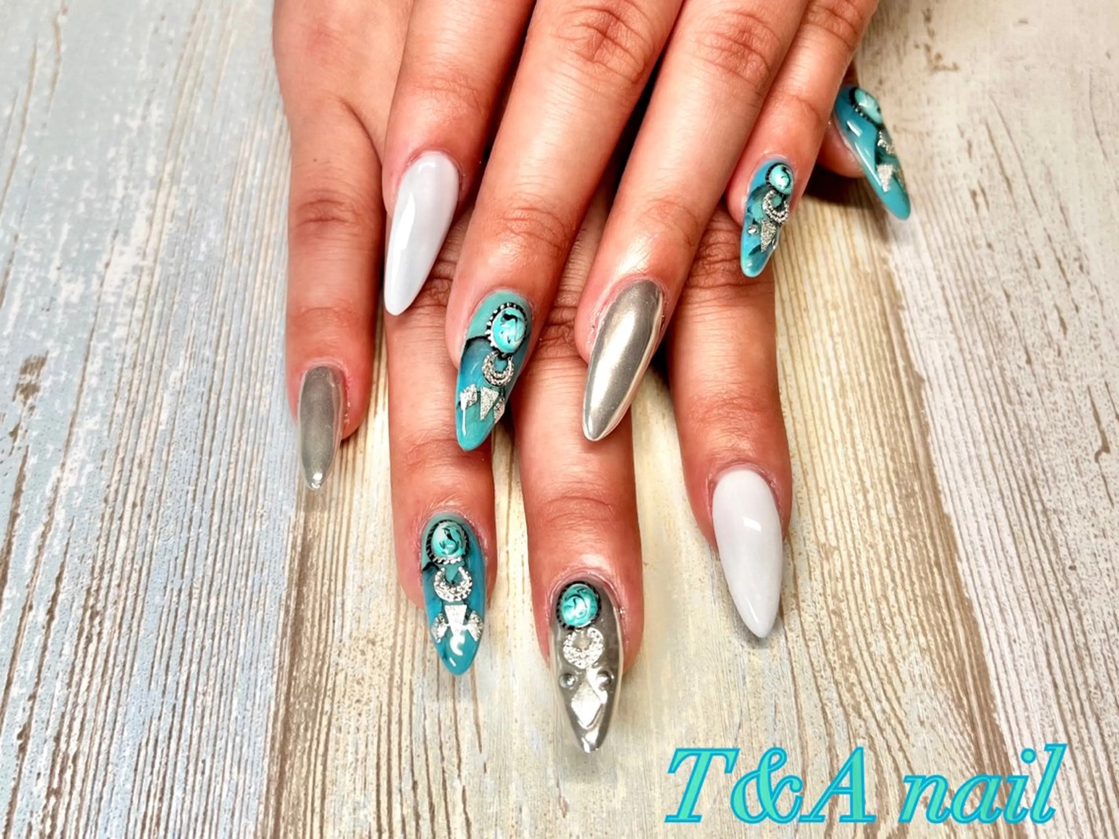 ネイル 長さ出し ジェルネイル ロングネイル スカルプネイル 夏ネイル ハンドネイル T&A nailのネイルデザイン