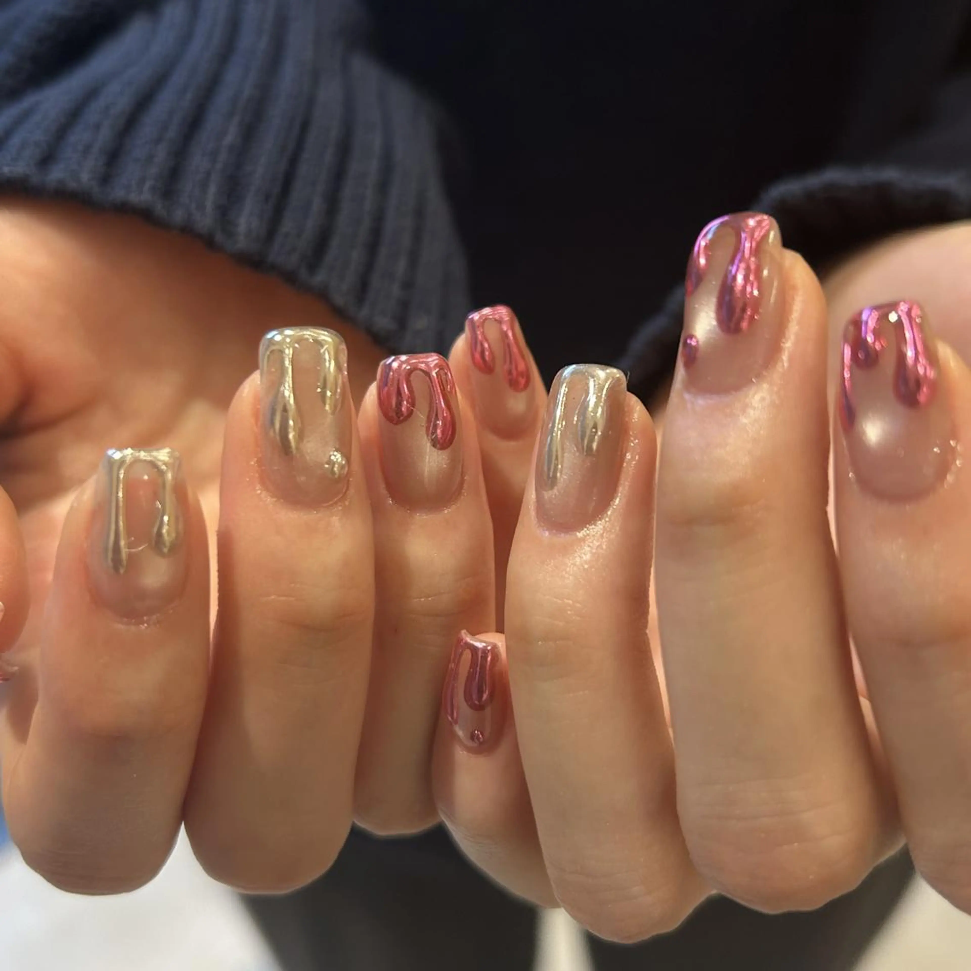 ネイル オーロラネイル ジェルネイル 氷ネイル・うるうるネイル 韓国ネイル ミラーネイル ハンドネイル nails TOKYOのネイルデザイン