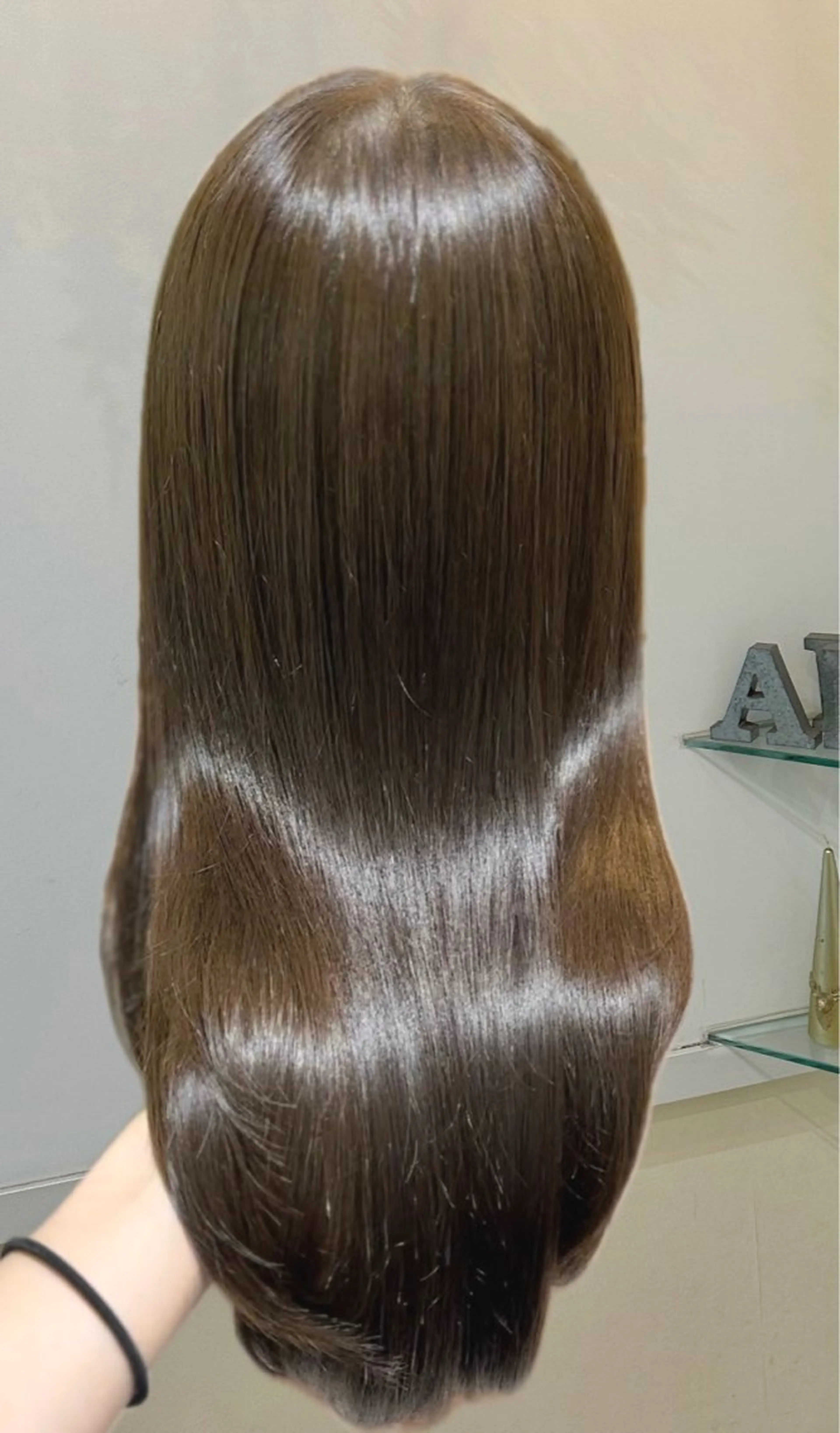 ロング カラー ベージュカラー オリーブベージュ 透けるbrown カラー🎗♡yukaのヘアスタイル