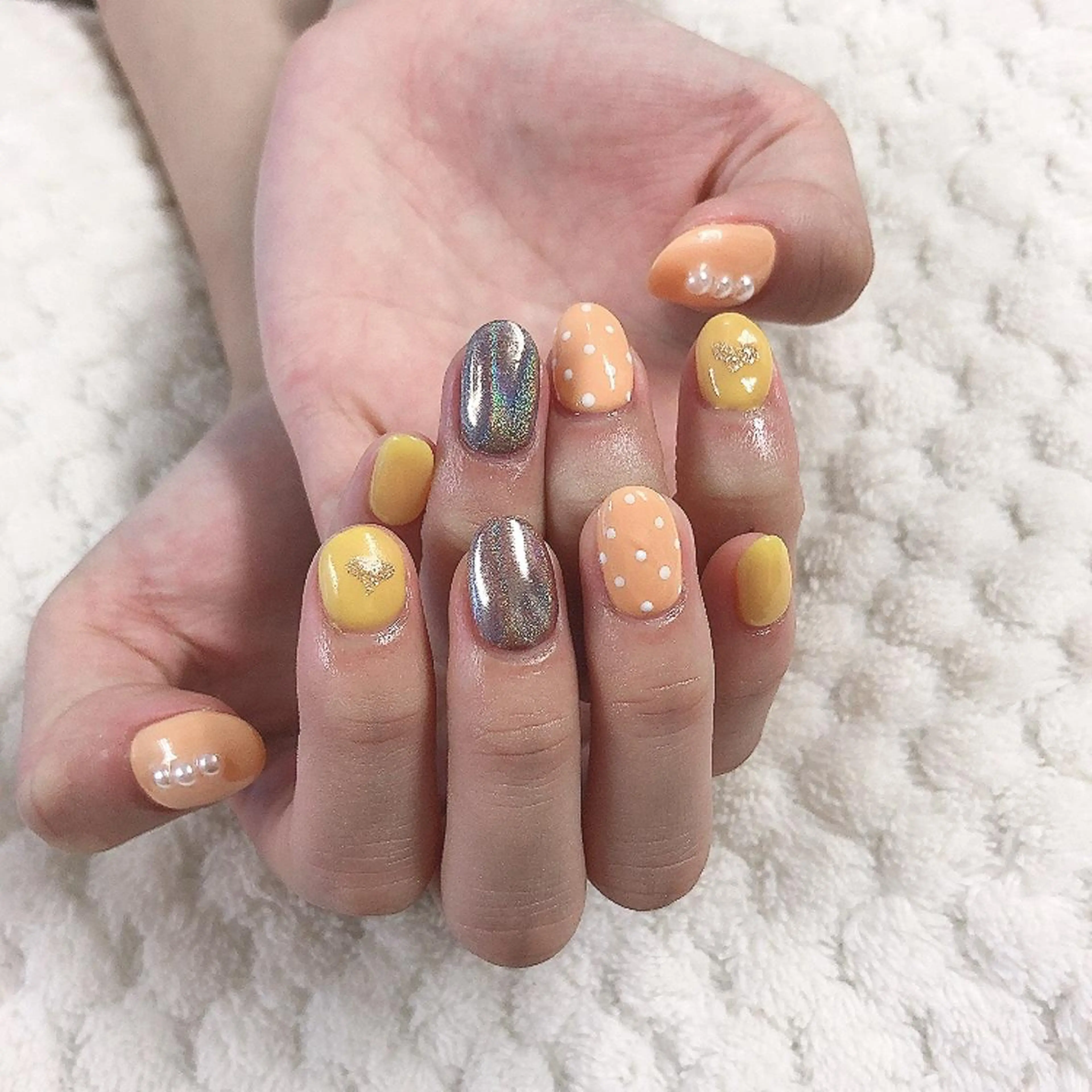 ネイル ドット ミラーネイル ono megumiのネイルデザイン