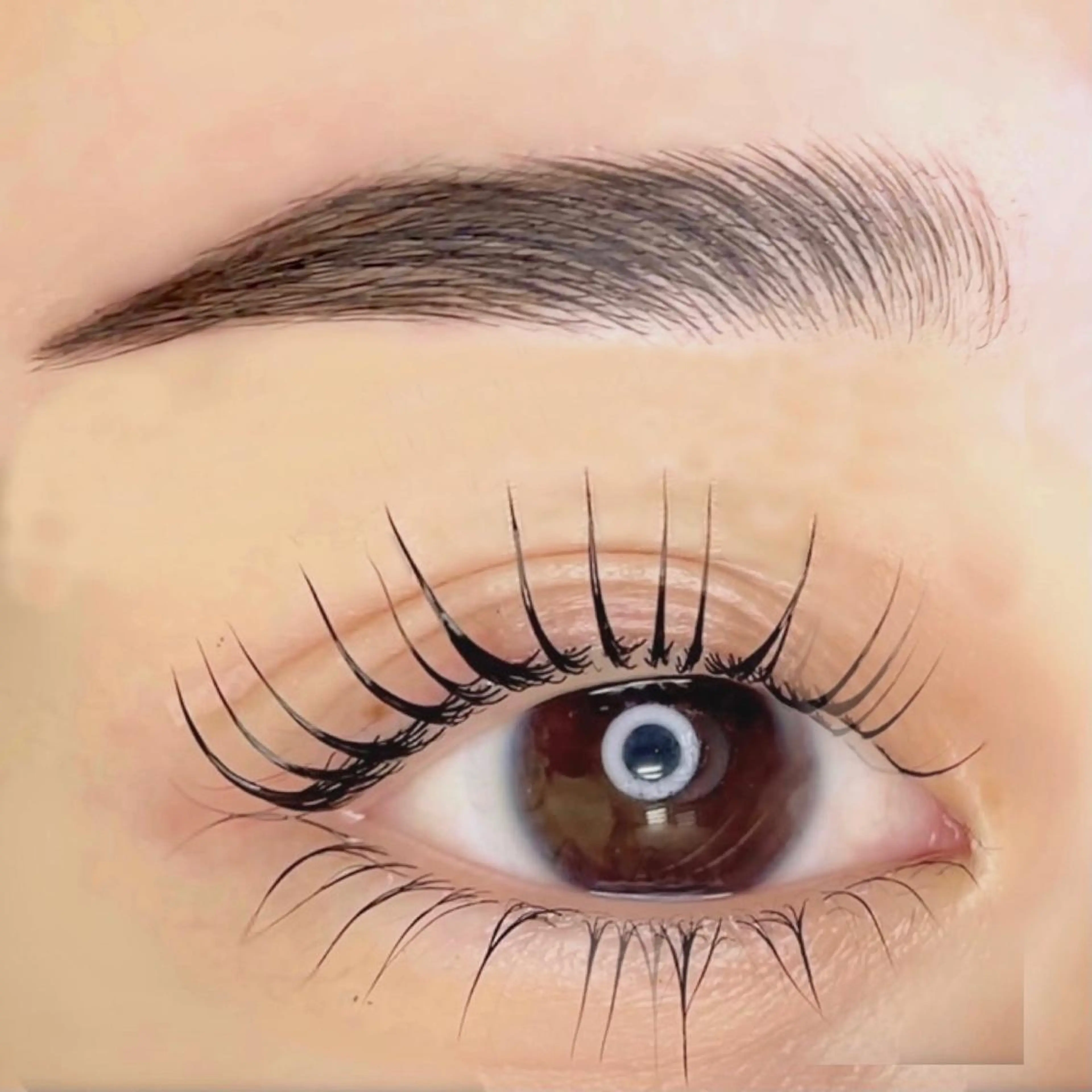 マツエク・マツパ パリジェンヌラッシュリフト マツパ エターナル所属・まつ毛達人/眉毛講師 KEONIのマツエク・マツパデザイン