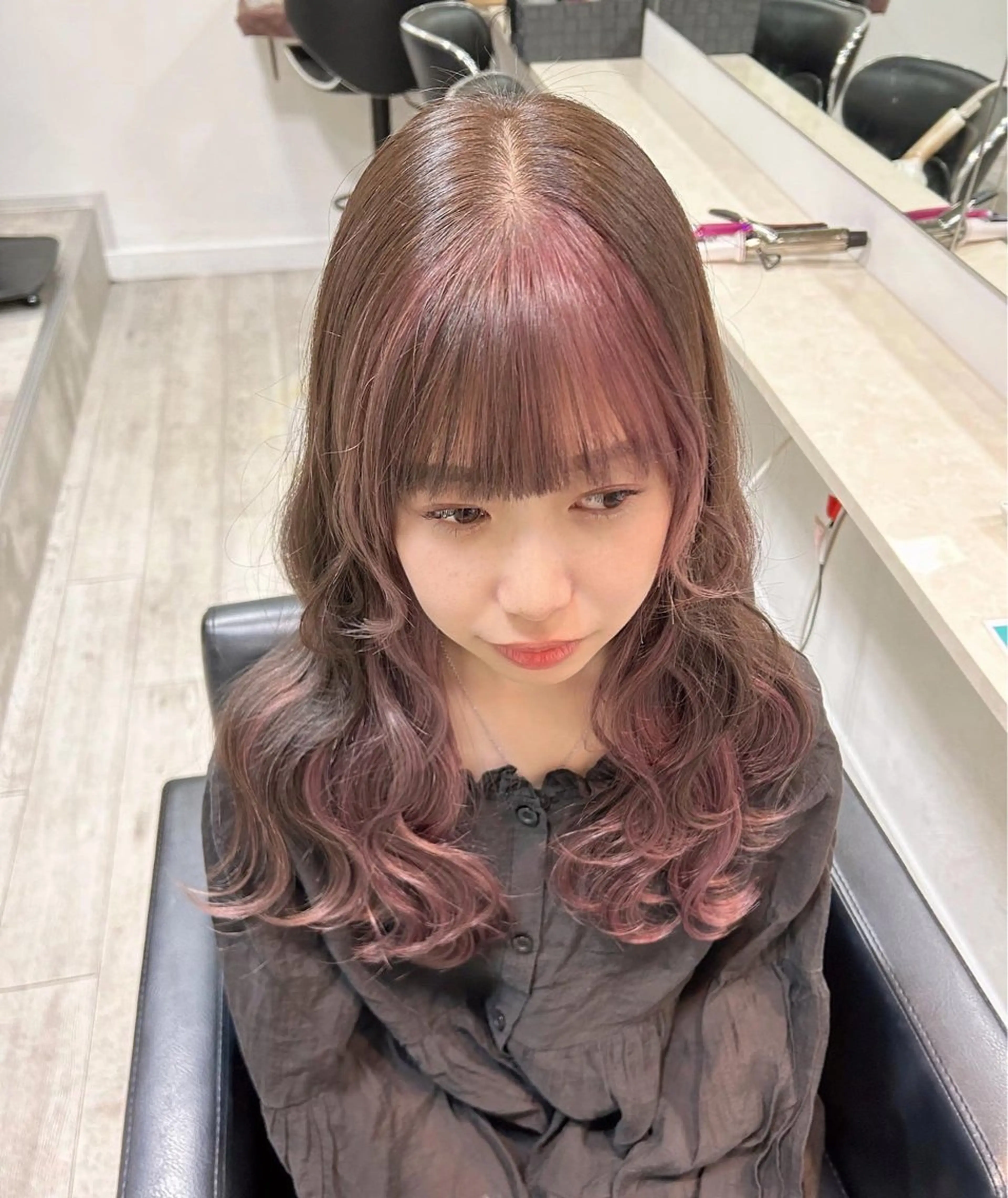 カット+インナーカラー+TOKIO5stepトリートメントの写真