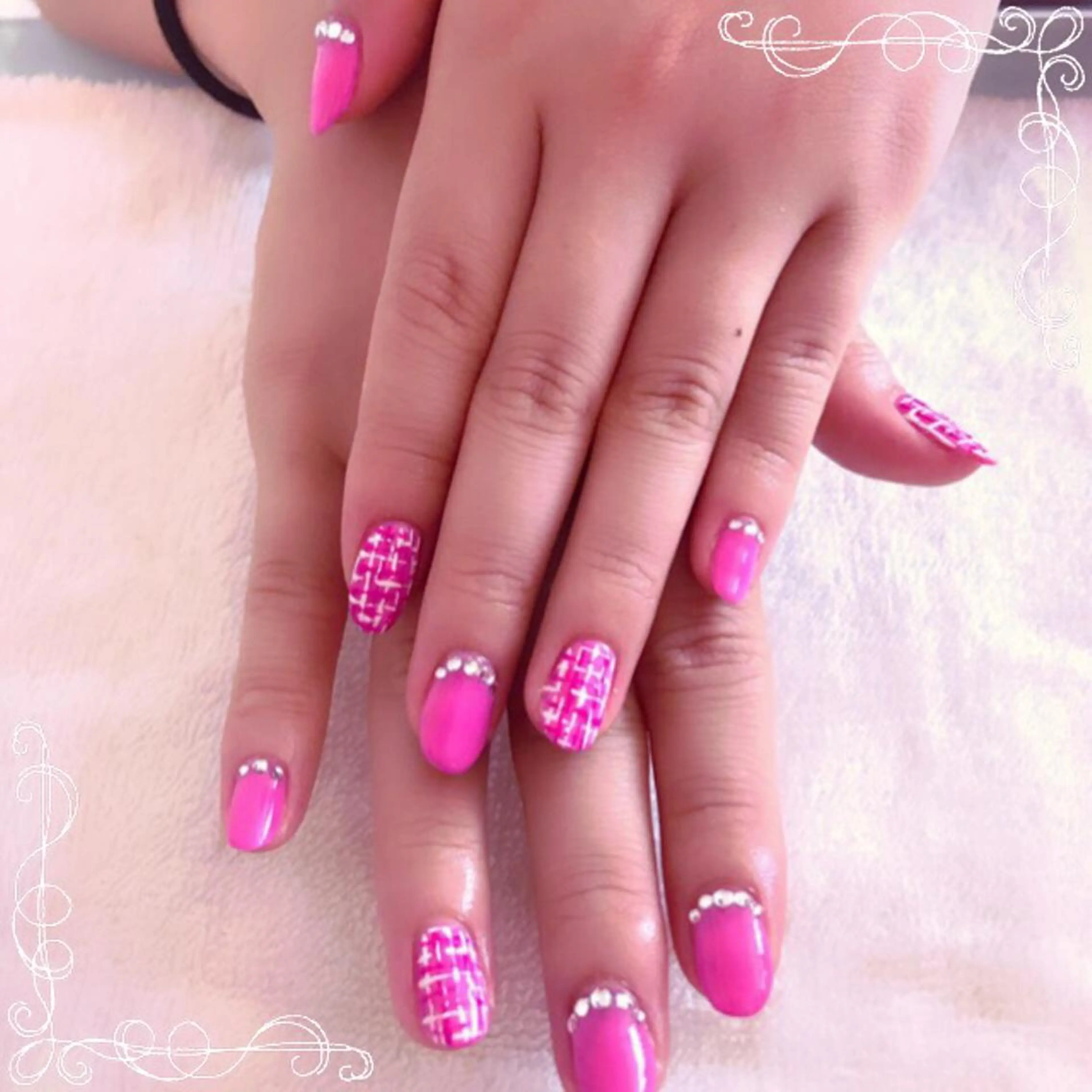 ネイル ピンク ツイードネイル Era nailのネイルデザイン