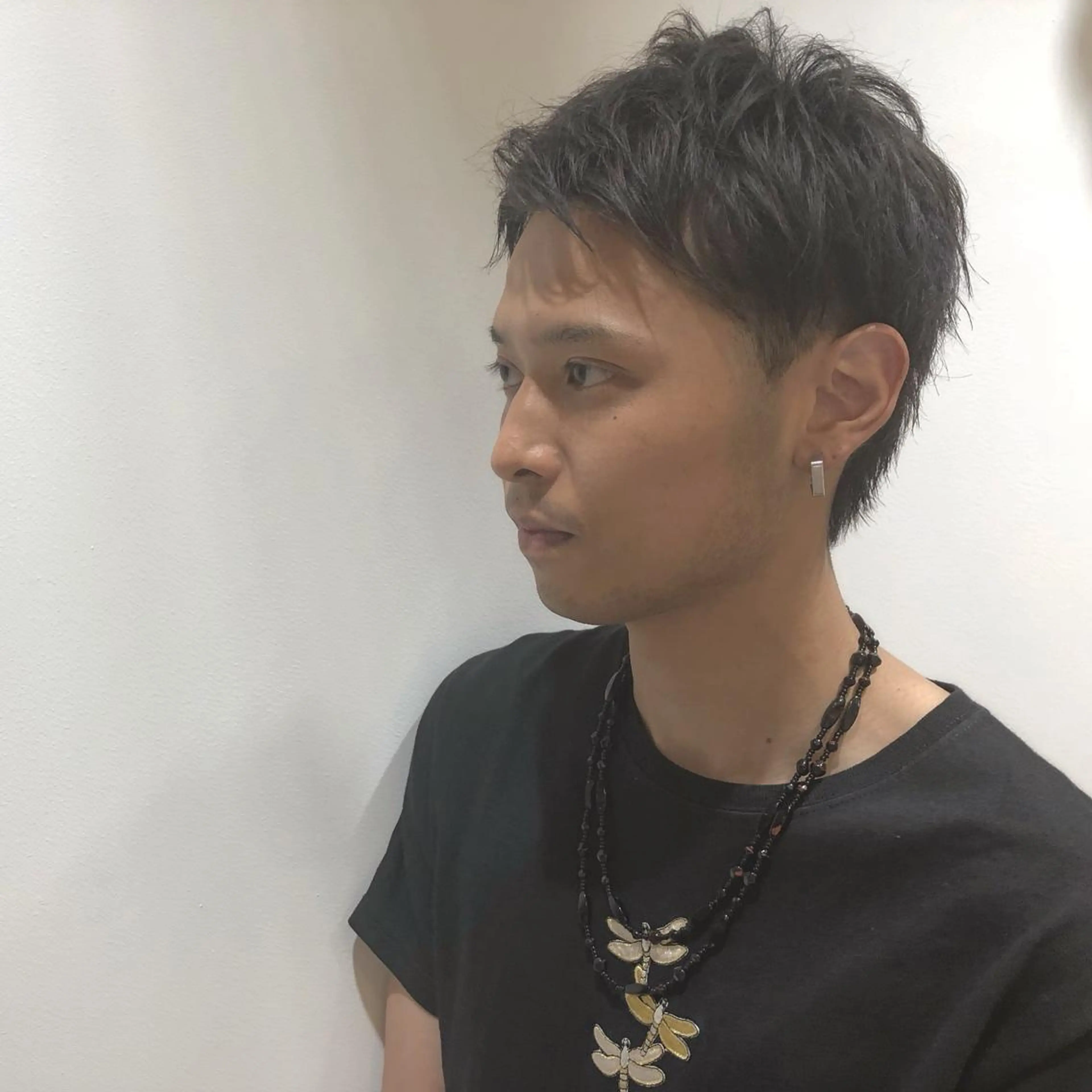 ショート メンズ メンズショート 刈り上げ ショートヘア カット ヘアカラー トリートメント 江原 彩華のヘアスタイル