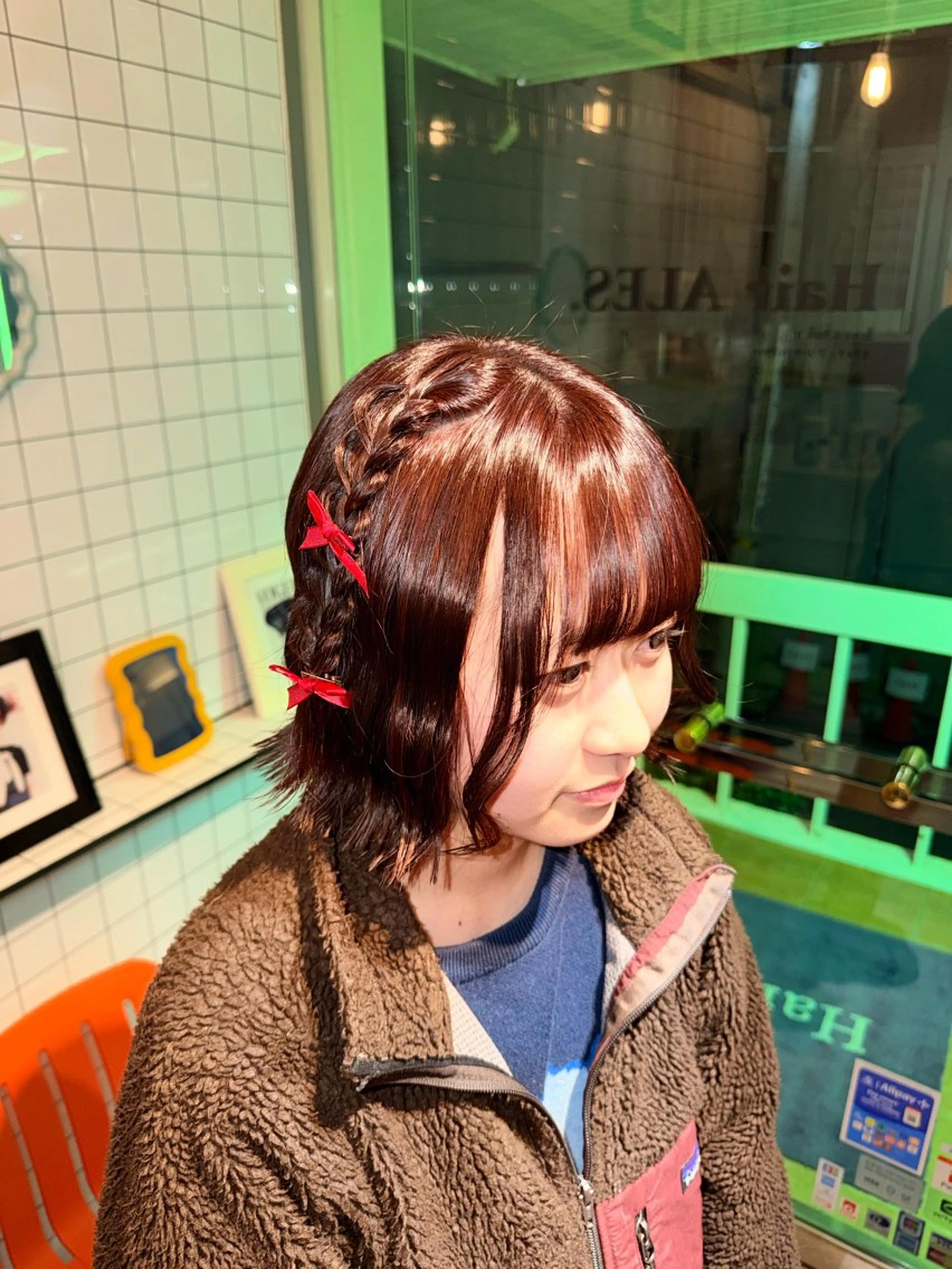 ミディアム ヘアアレンジ ピンクブラウン ヘアカラー 個性的カラー ☆≡ねねのヘアスタイル