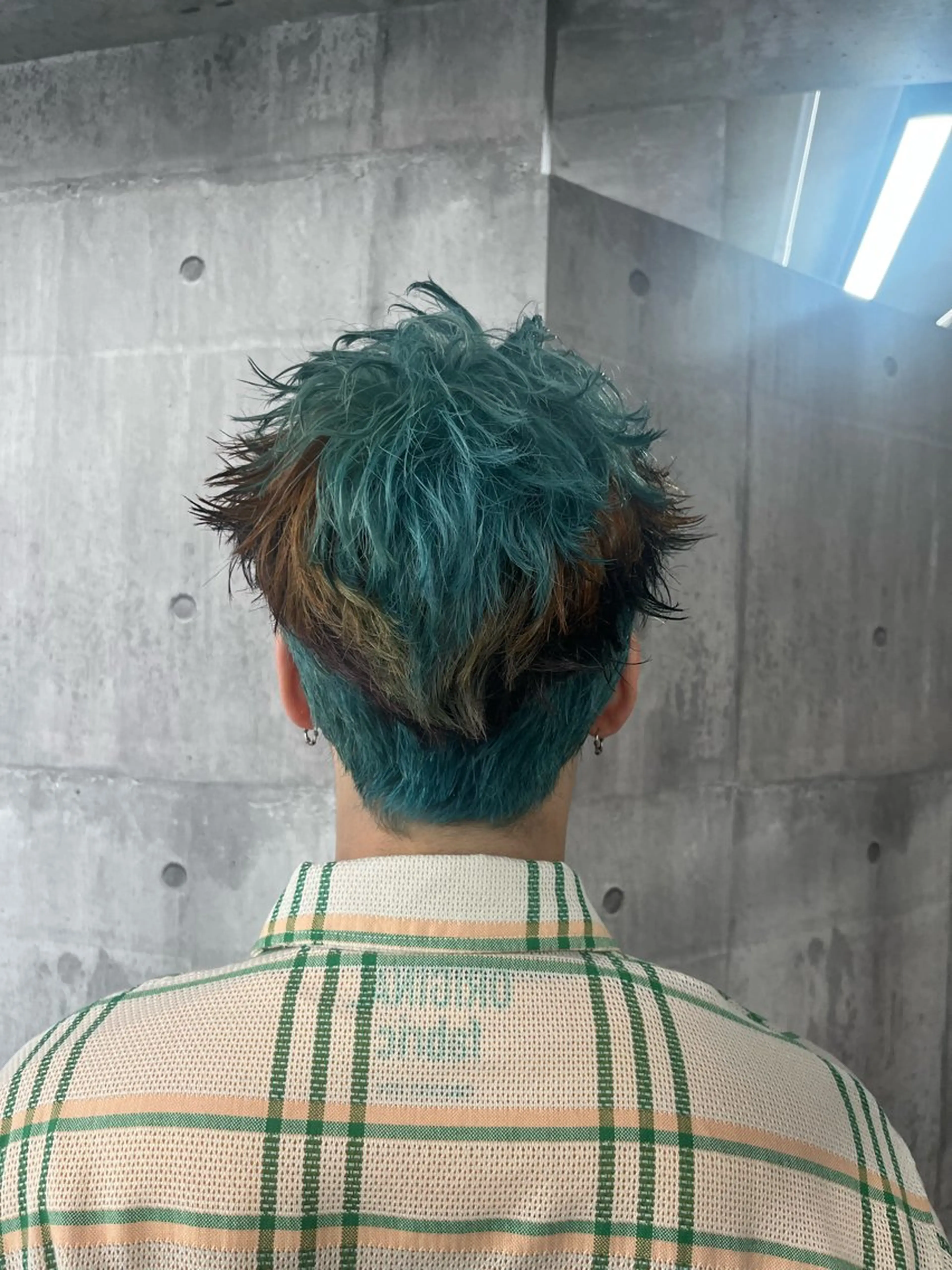 ショート カラー メンズ 個性派ウルフ/メンズ /ブリーチ/渋谷のヘアスタイル