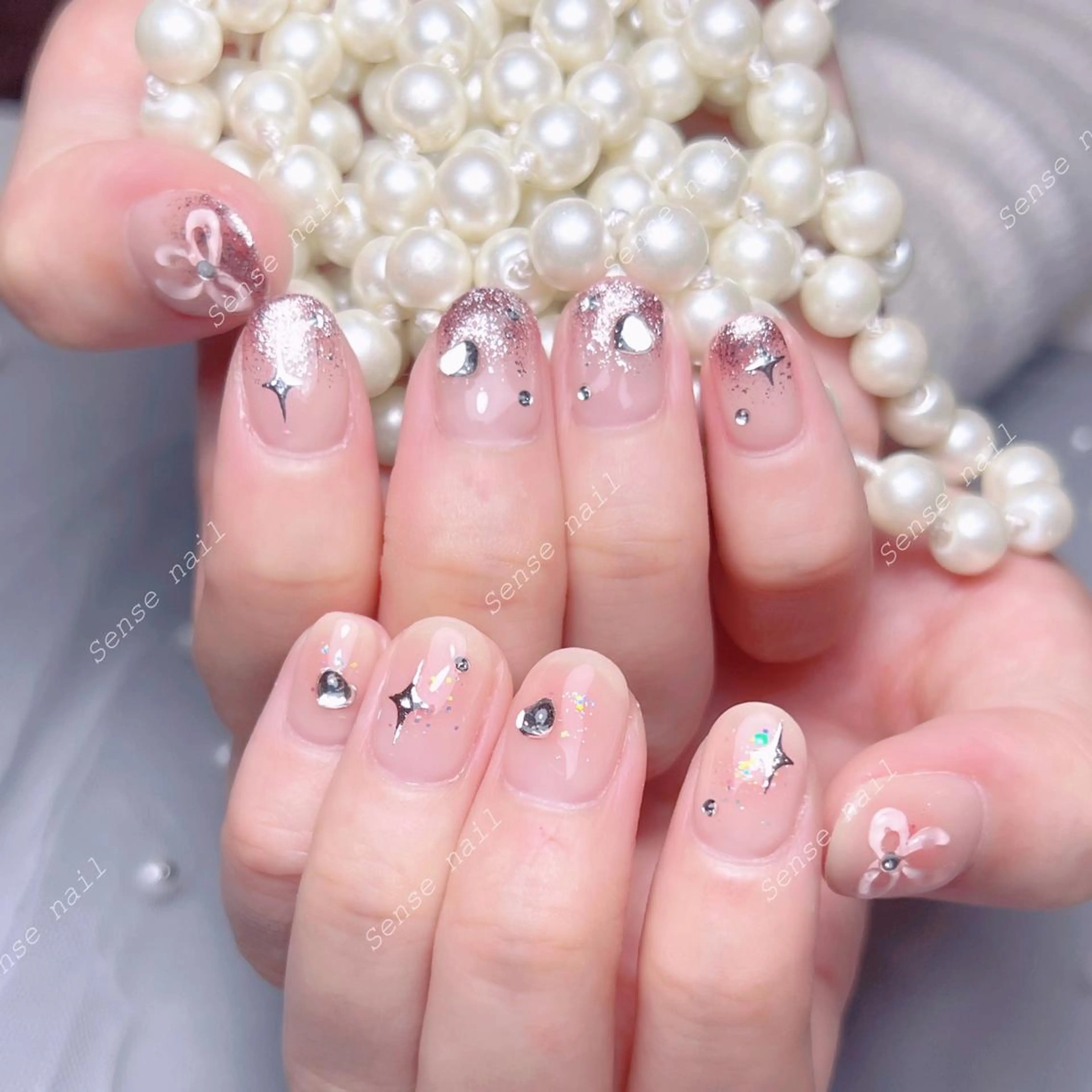 ネイル ハンドネイル ハンドケア 🦋Yumiio 🦋のネイルデザイン