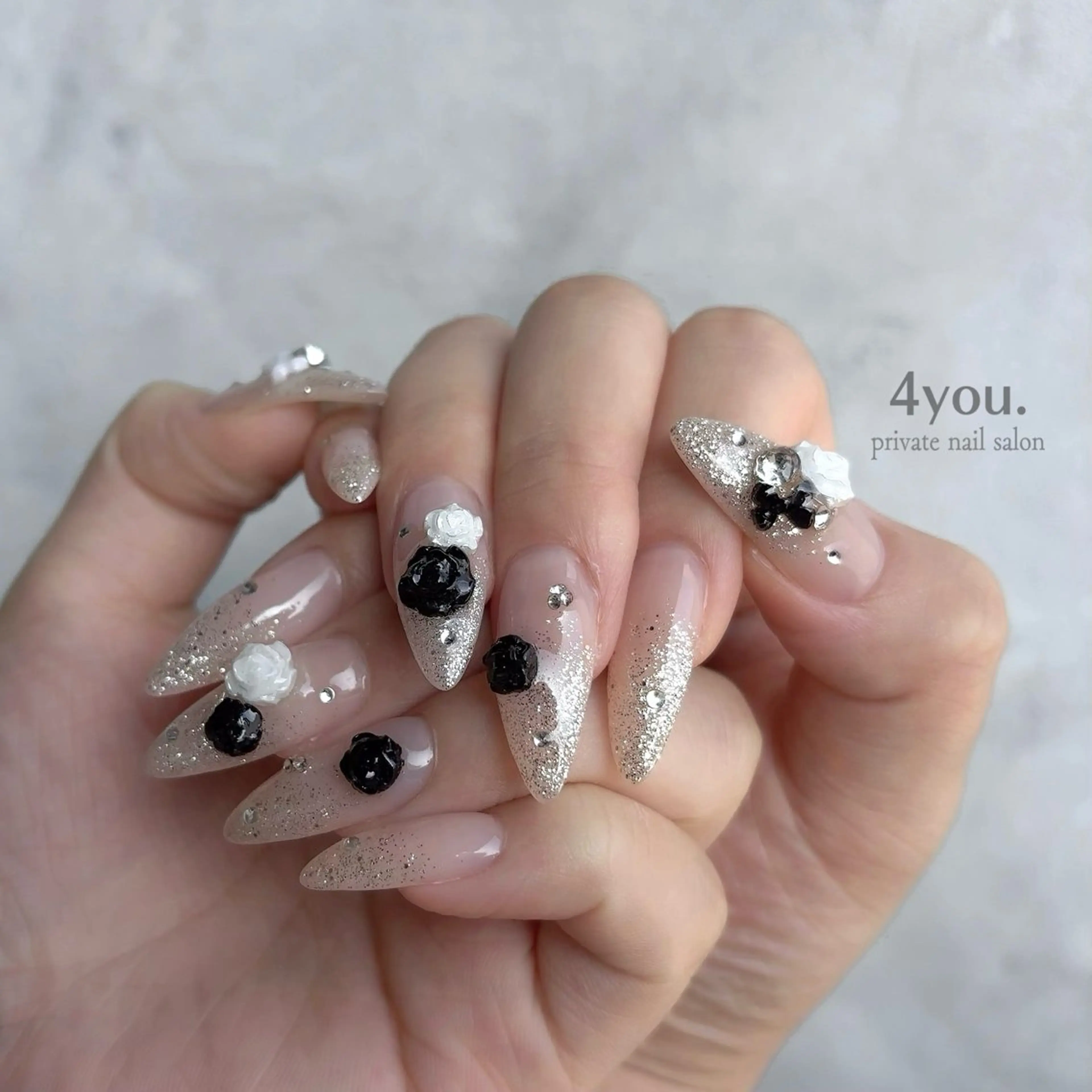 ネイル nail salon ４ｙｏｕ．のネイルデザイン