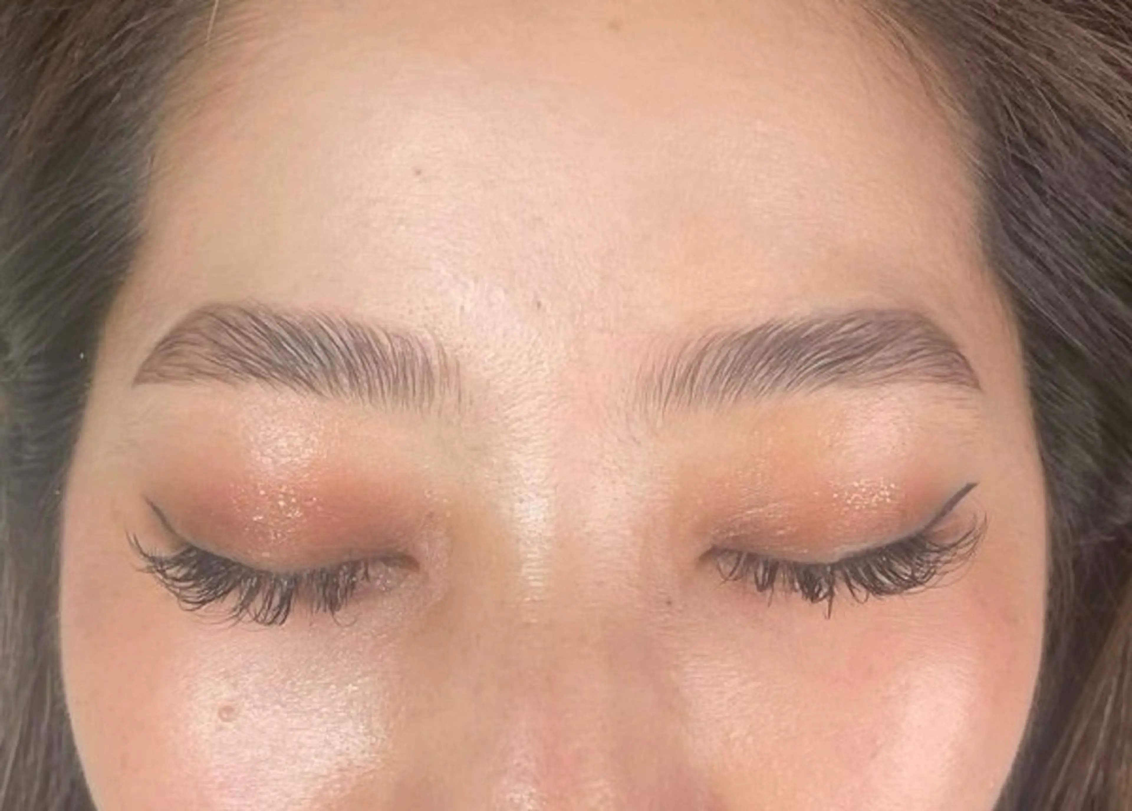 アイブロウ LINBELLE Minamiのマツエク・マツパデザイン