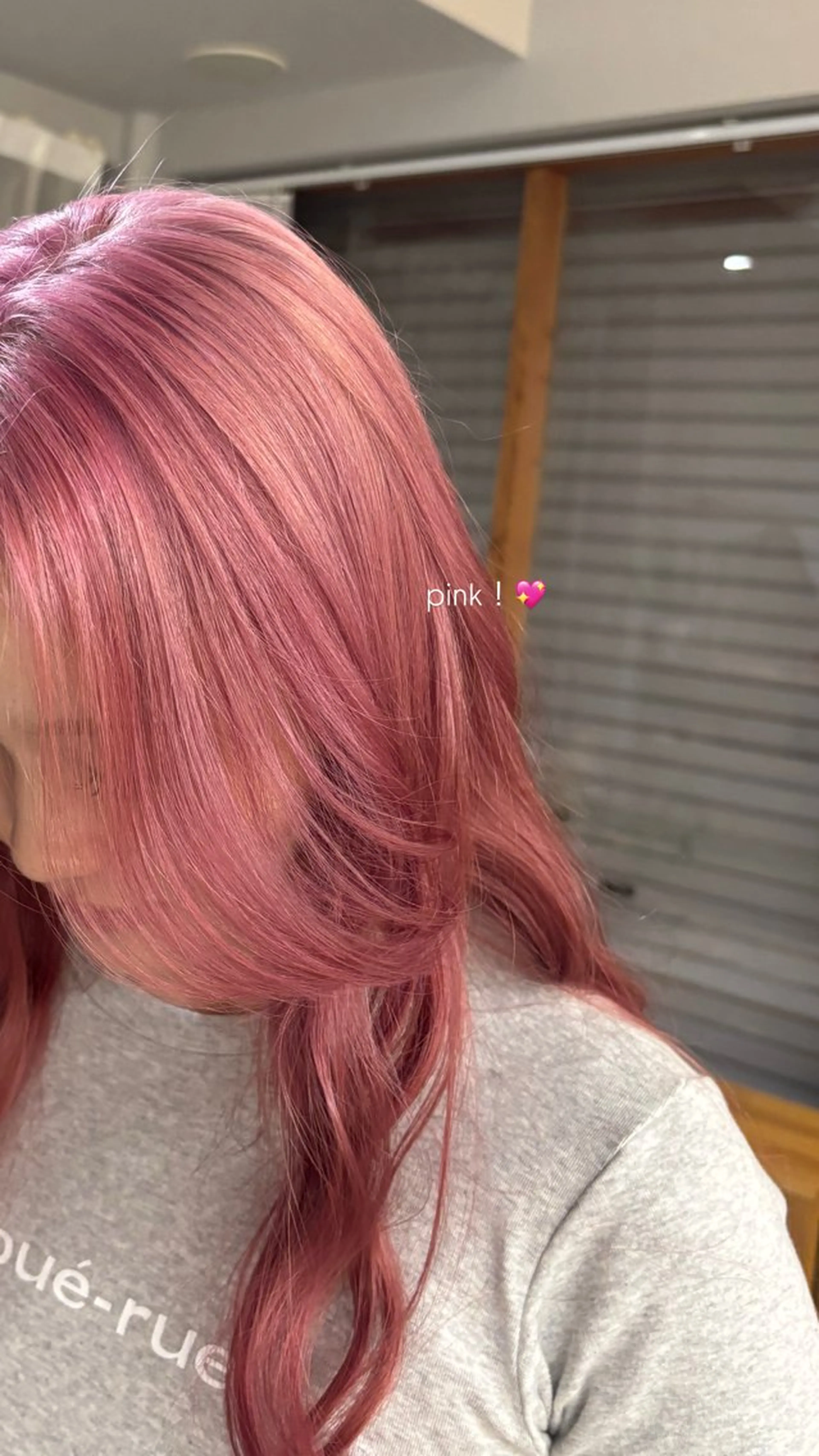 ロング cipre 萌乃のヘアスタイル