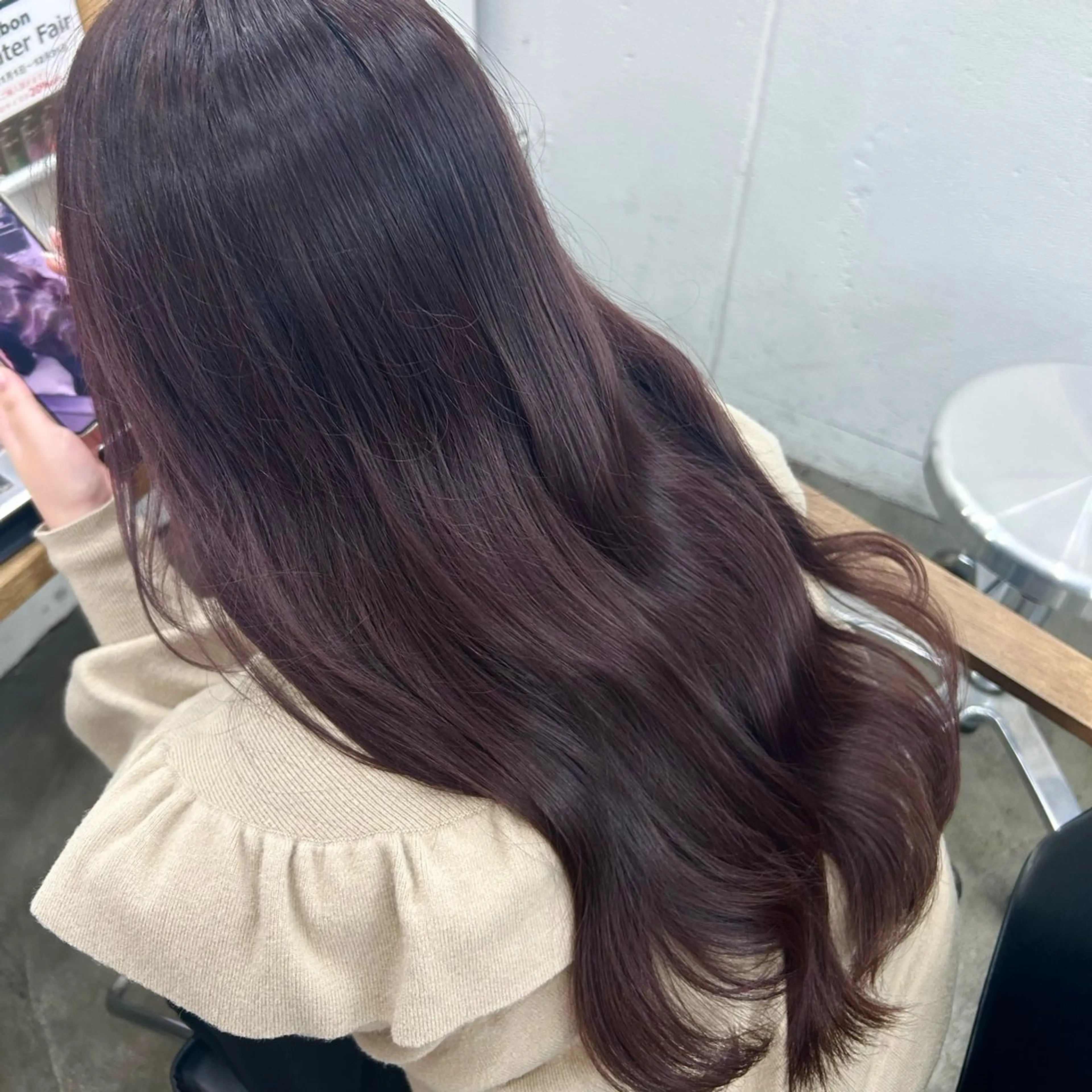 ロング カラー あやめ🪽 オリーブ/ハイトーンのヘアスタイル