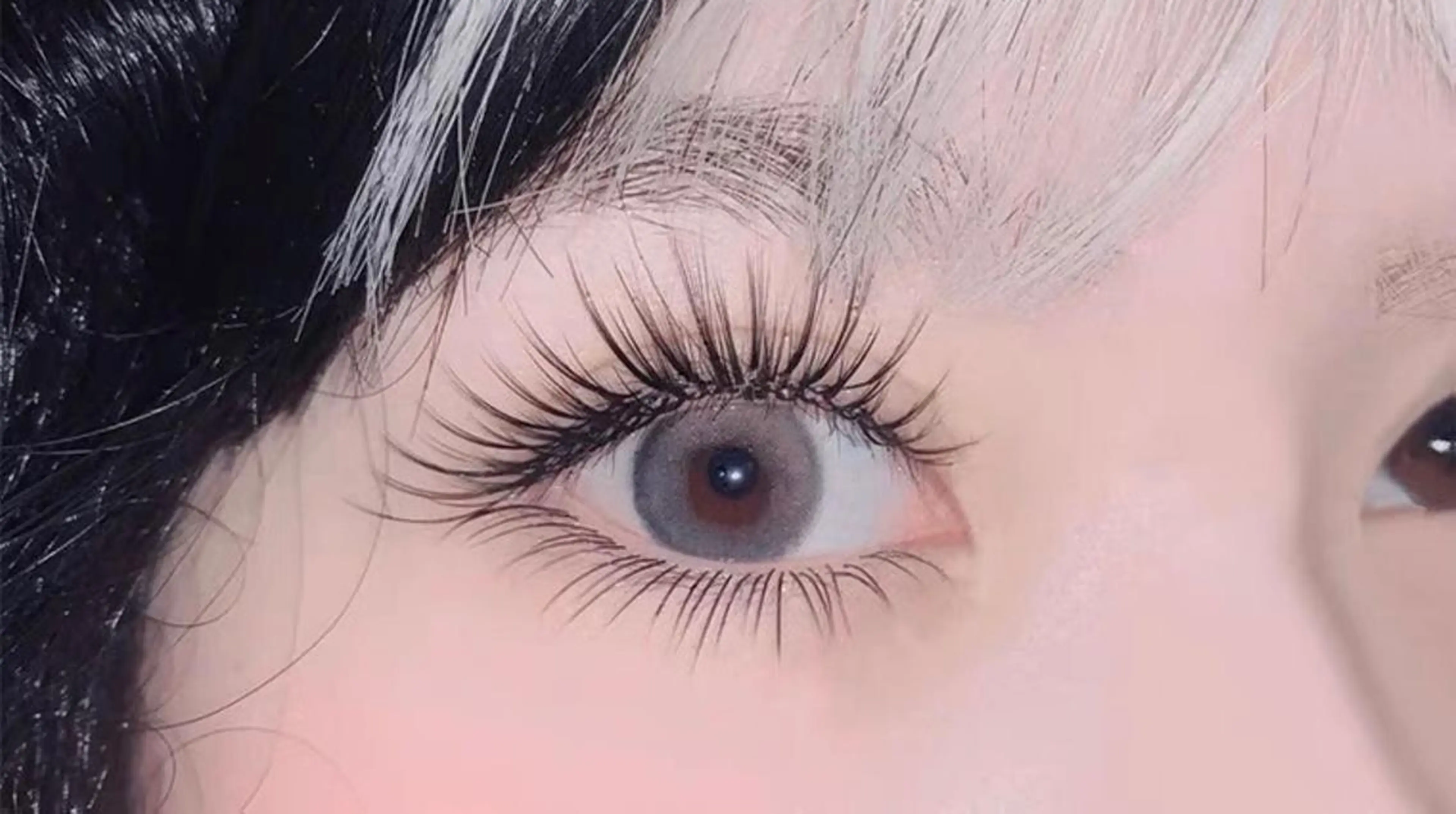 マツエク・マツパ ボリュームラッシュ EILIS& EYEのマツエク・マツパデザイン