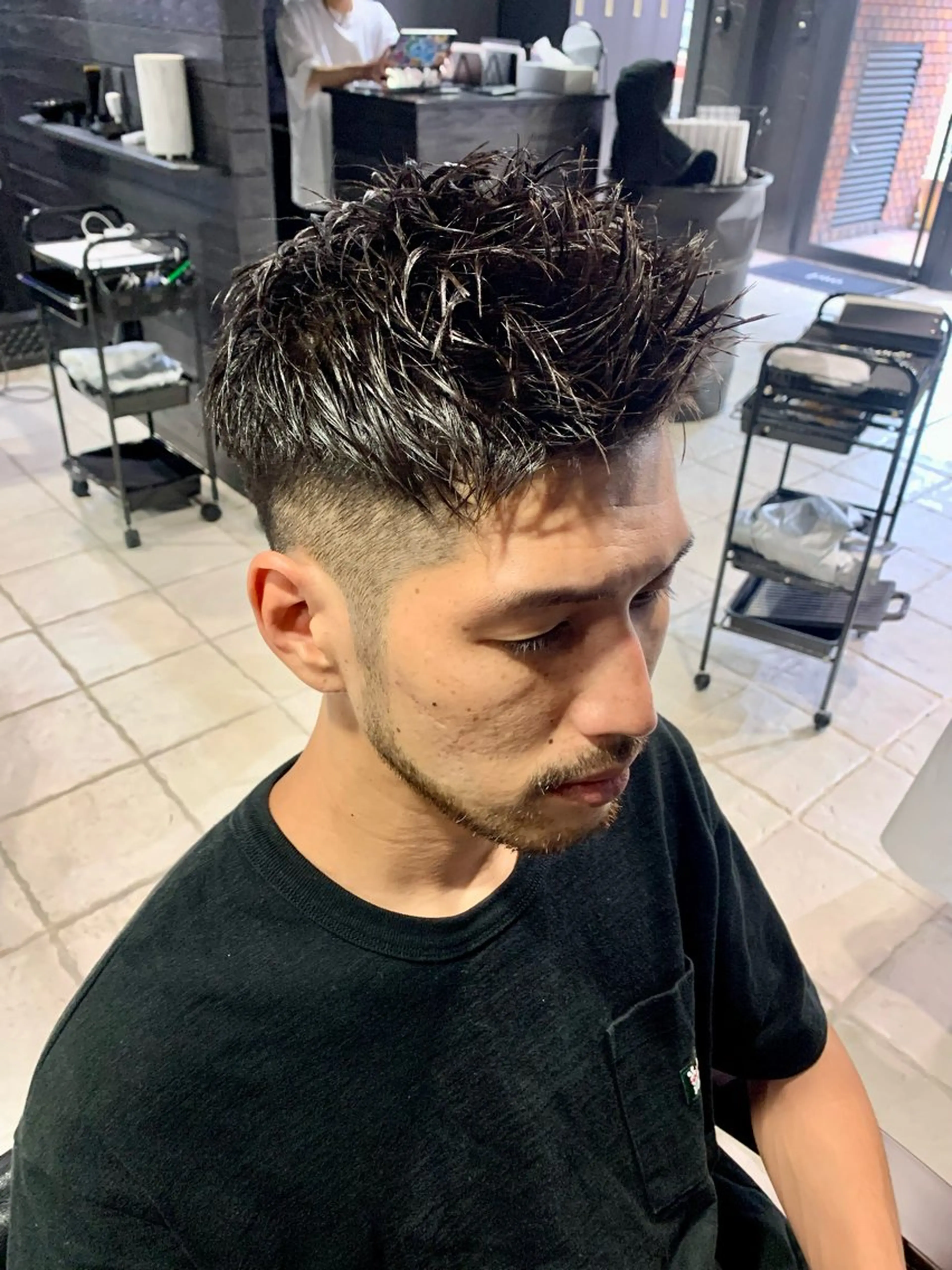 ショート ショートヘア カット ヘッドスパ ヘアセット メンズパーマ/難波/ 心斎橋　室園亮佑のヘアスタイル