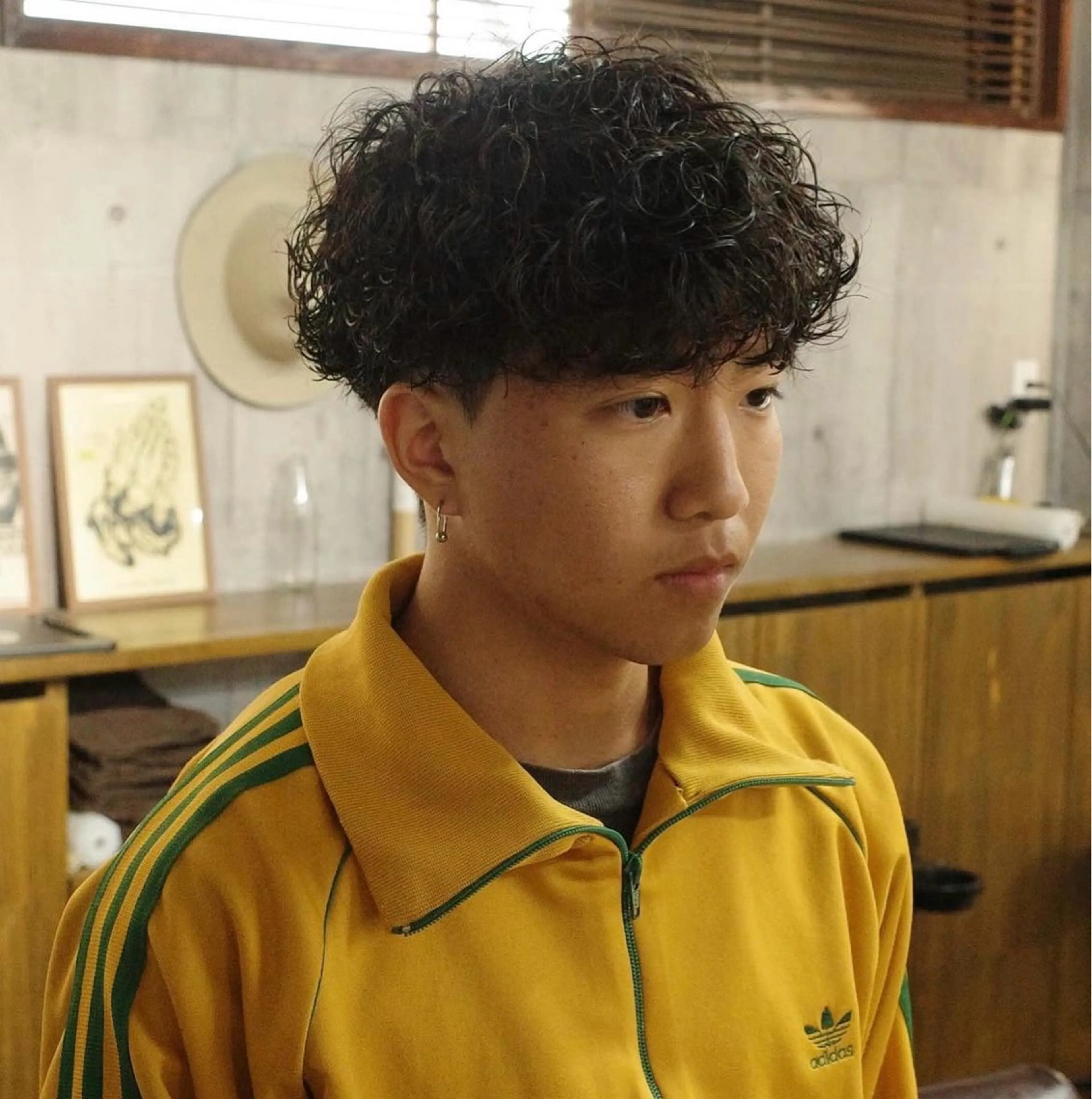 ショート パーマ メンズ メンズパーマ ツイストスパイラルパーマ スパイラルパーマ カット パーマ maison for men所属・【maison】佐伯 准哉のヘアスタイル