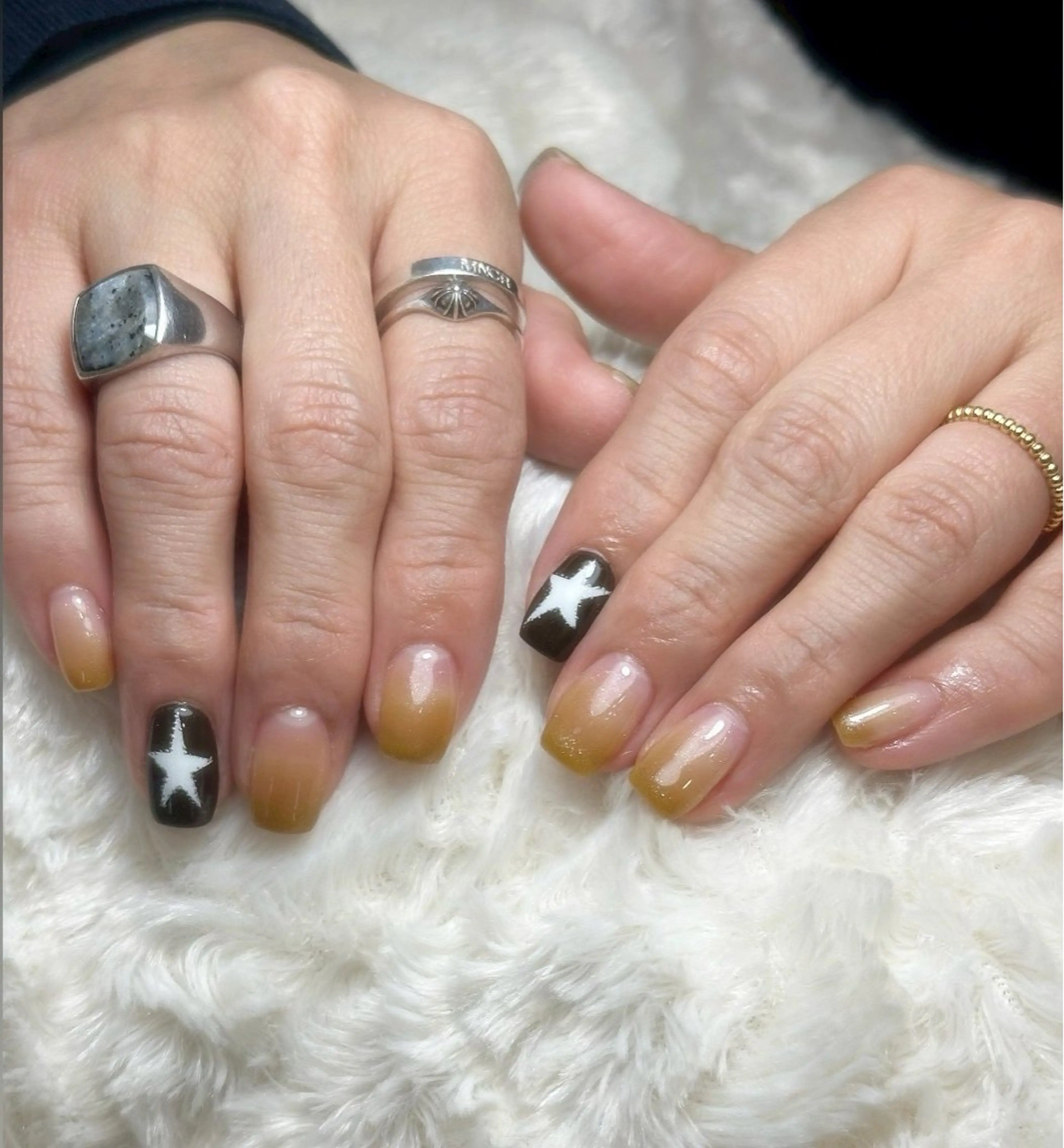 【初回オフ無料🩷技術向上のため特別価格⭐️】 【パラジェル】2本アートコース🎨💅@koto_nail08の写真