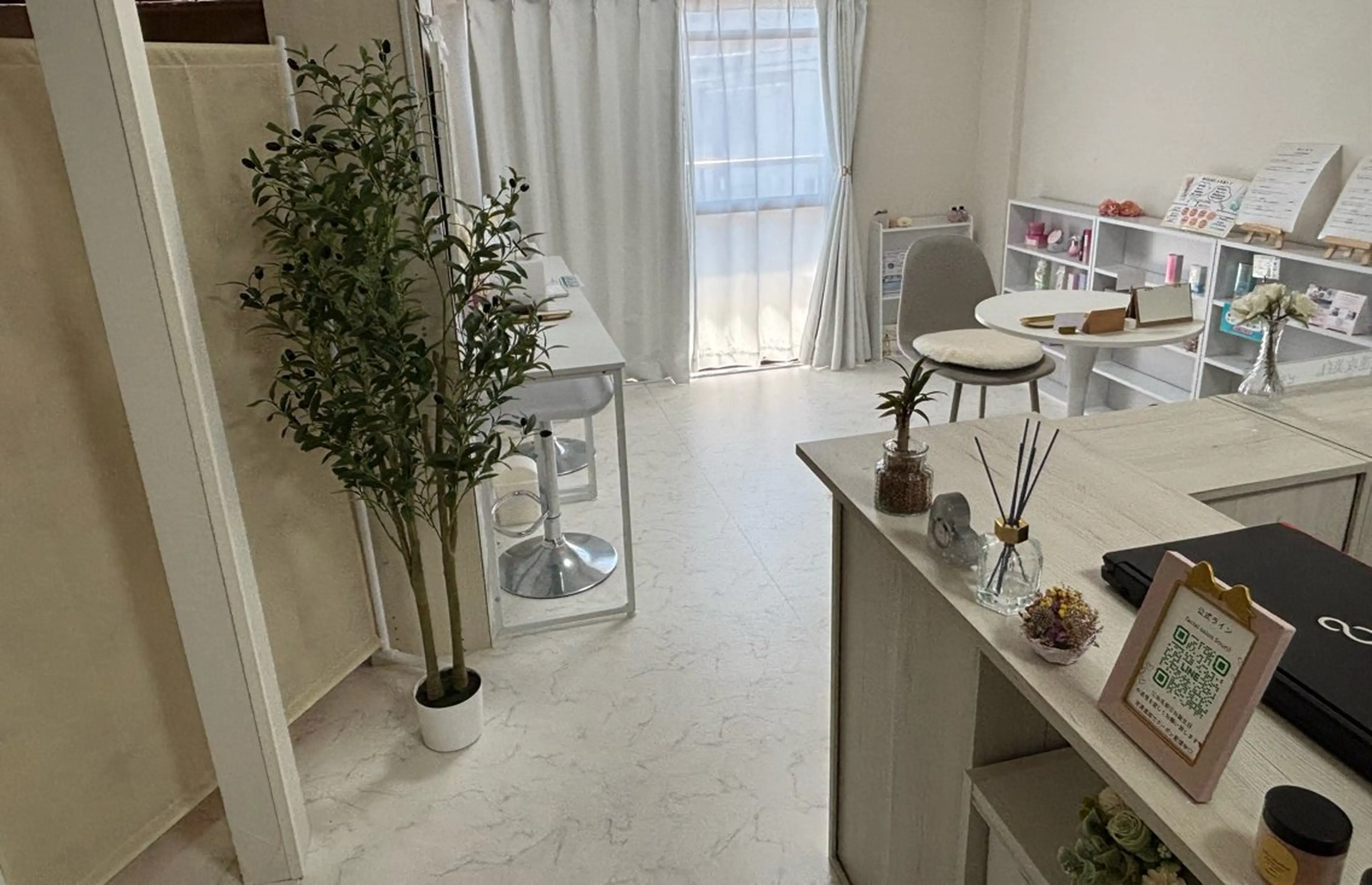 毛穴洗浄×リンパケア 🫧潤いつるん肌へのエステ・リラクイメージ