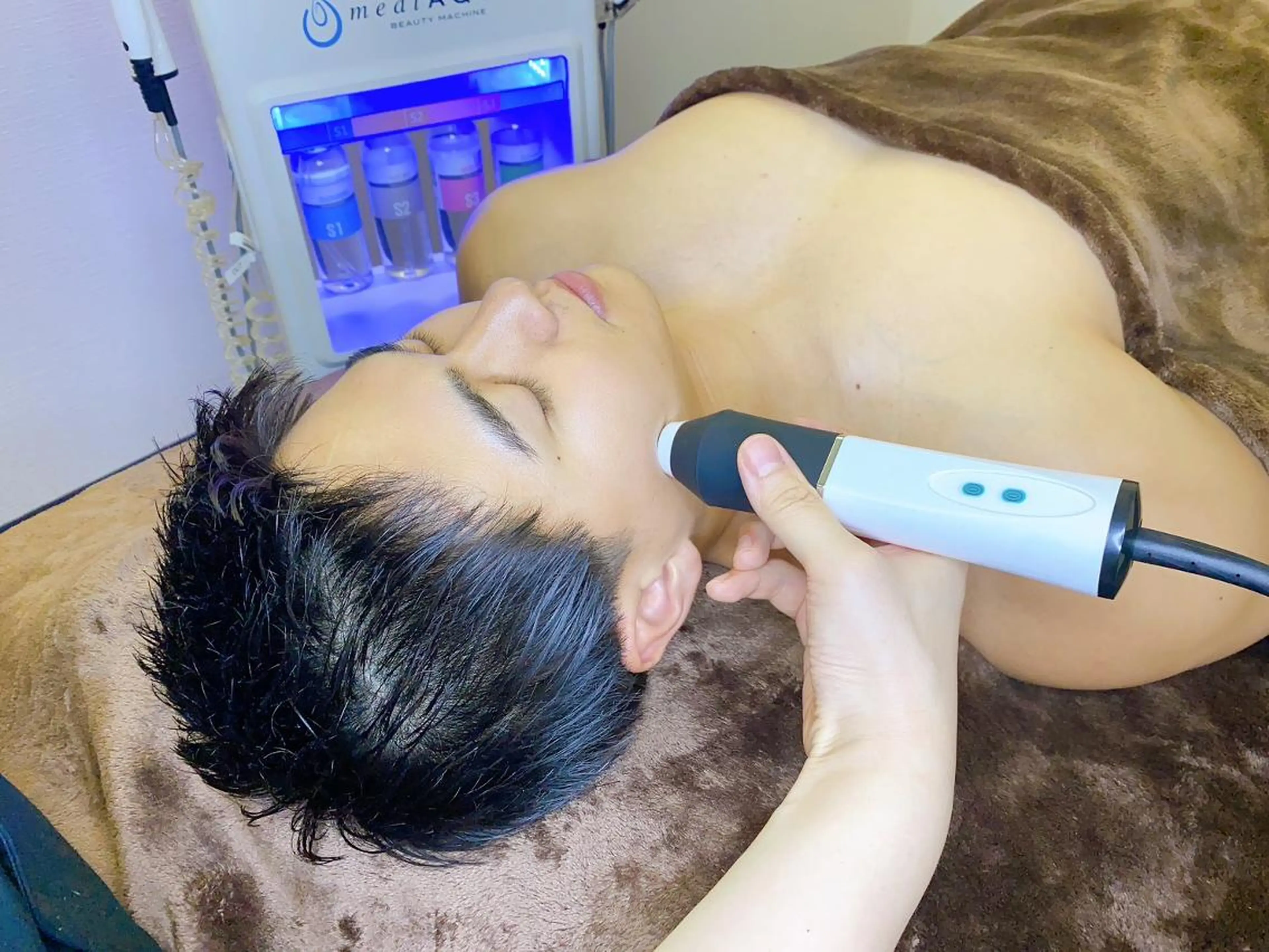 AXIA博多駅前店 男性スタッフ希望の方のエステ・リラクイメージ