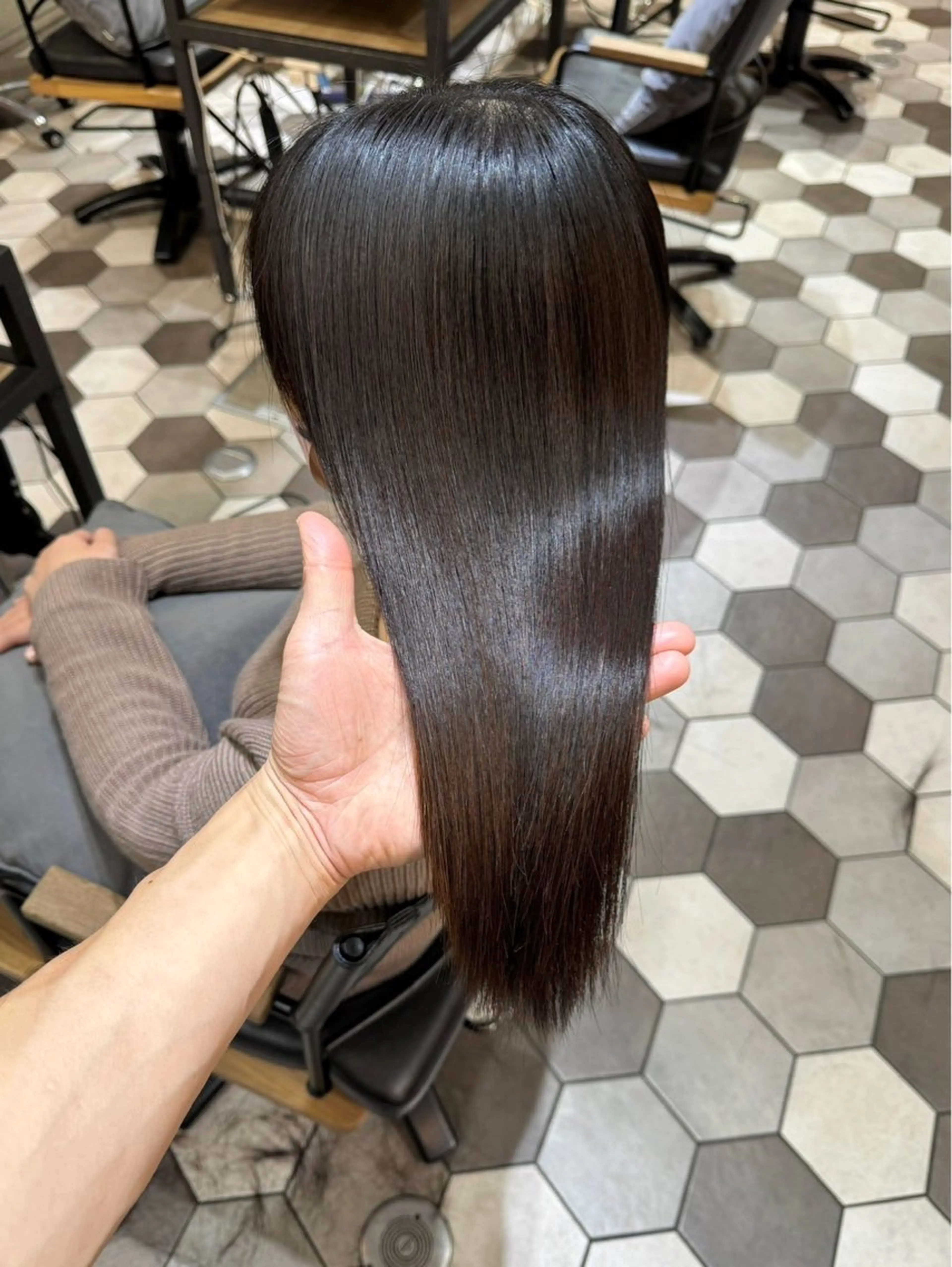 セミロング レイヤーカット/髪質 改善/鷲尾 駿のヘアスタイル