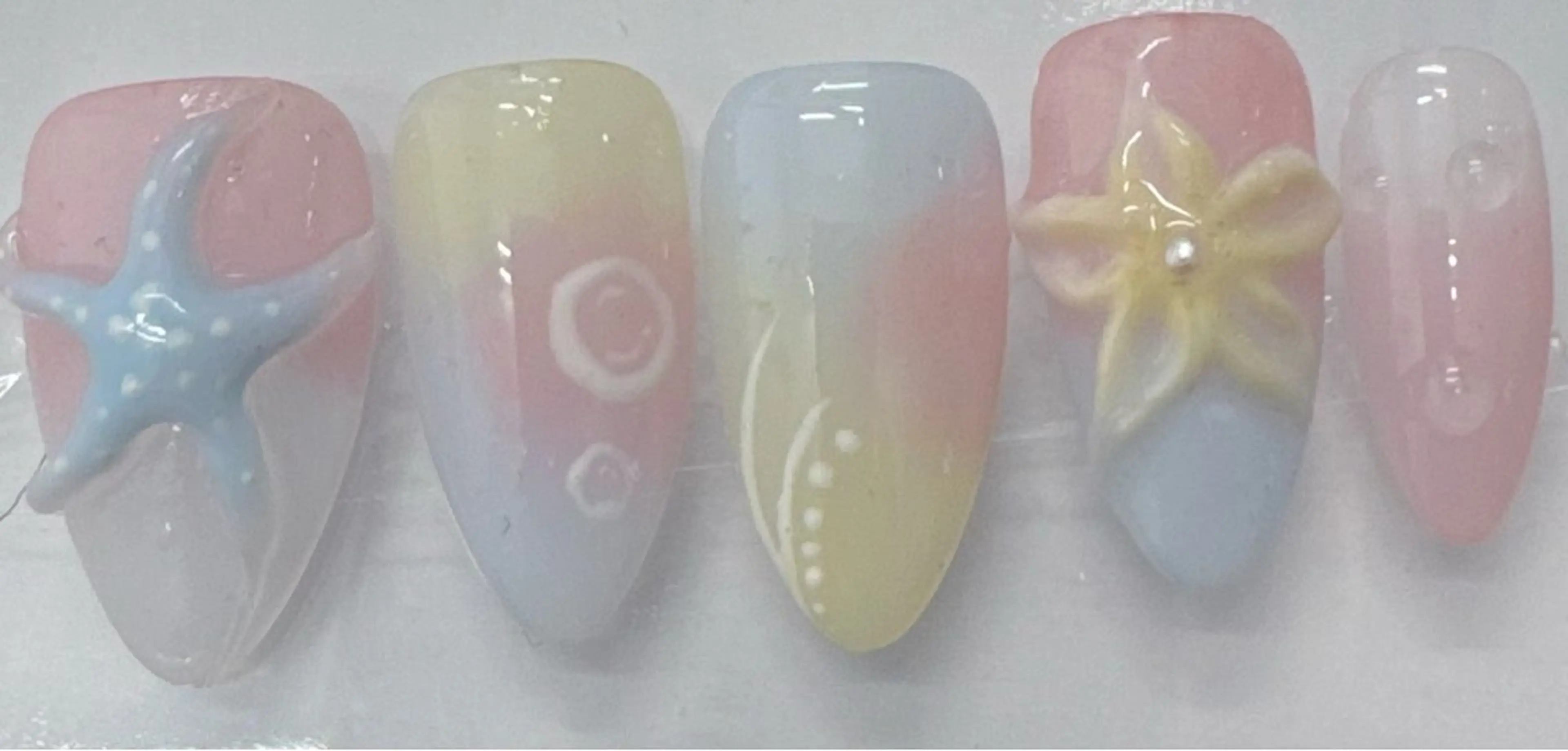 ネイル Mokanail サロンのネイルデザイン