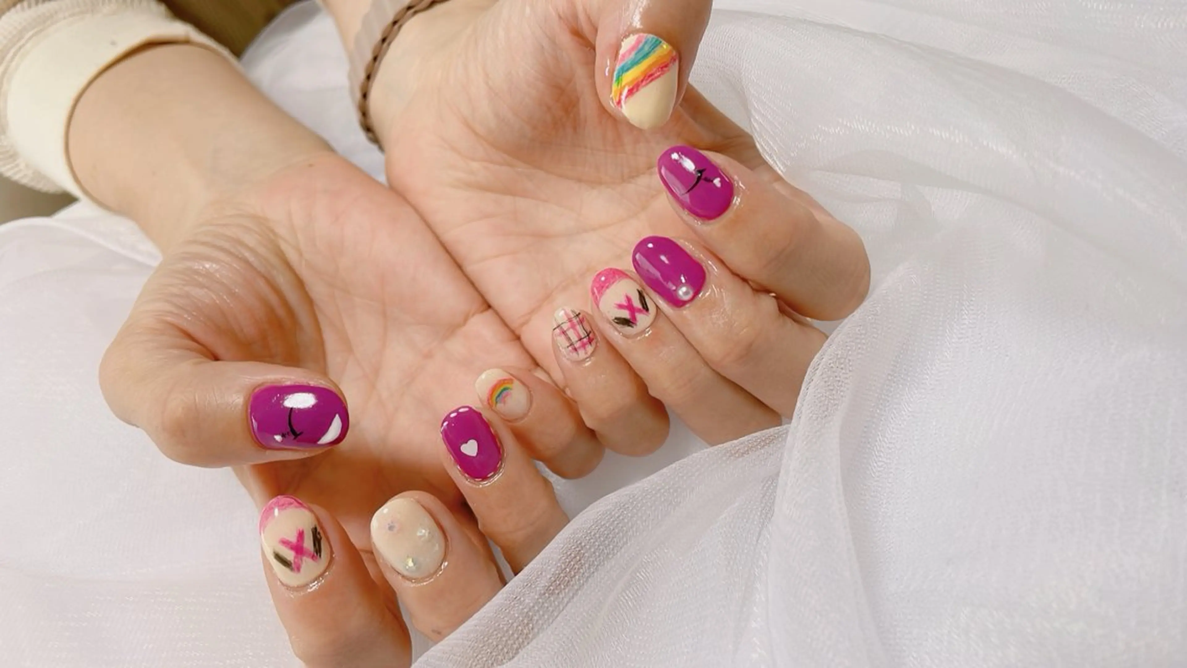 ネイル ハンドネイル nakamoto yuukaのネイルデザイン