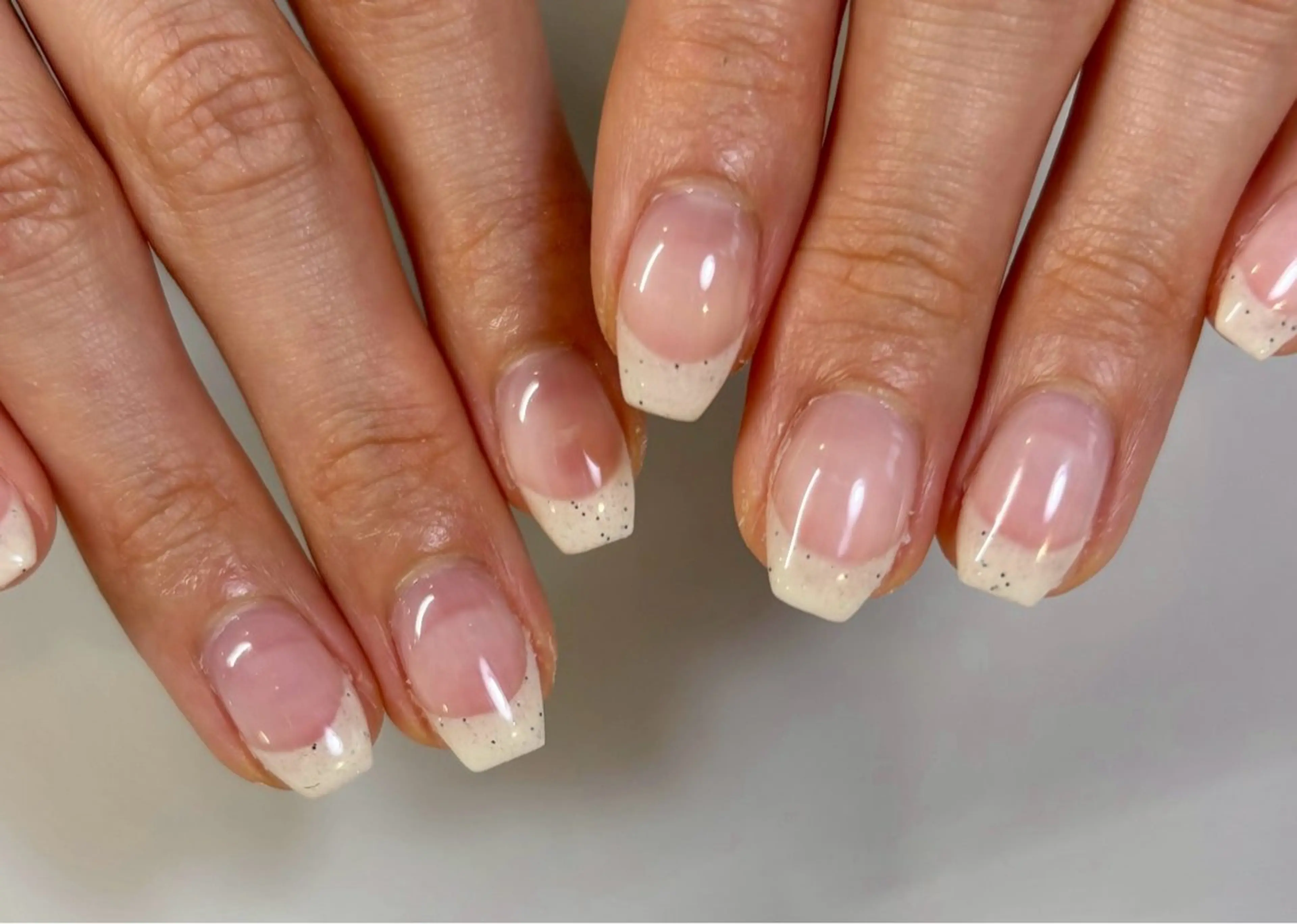 【オフあり】フレンチ(ベースクリア)の写真