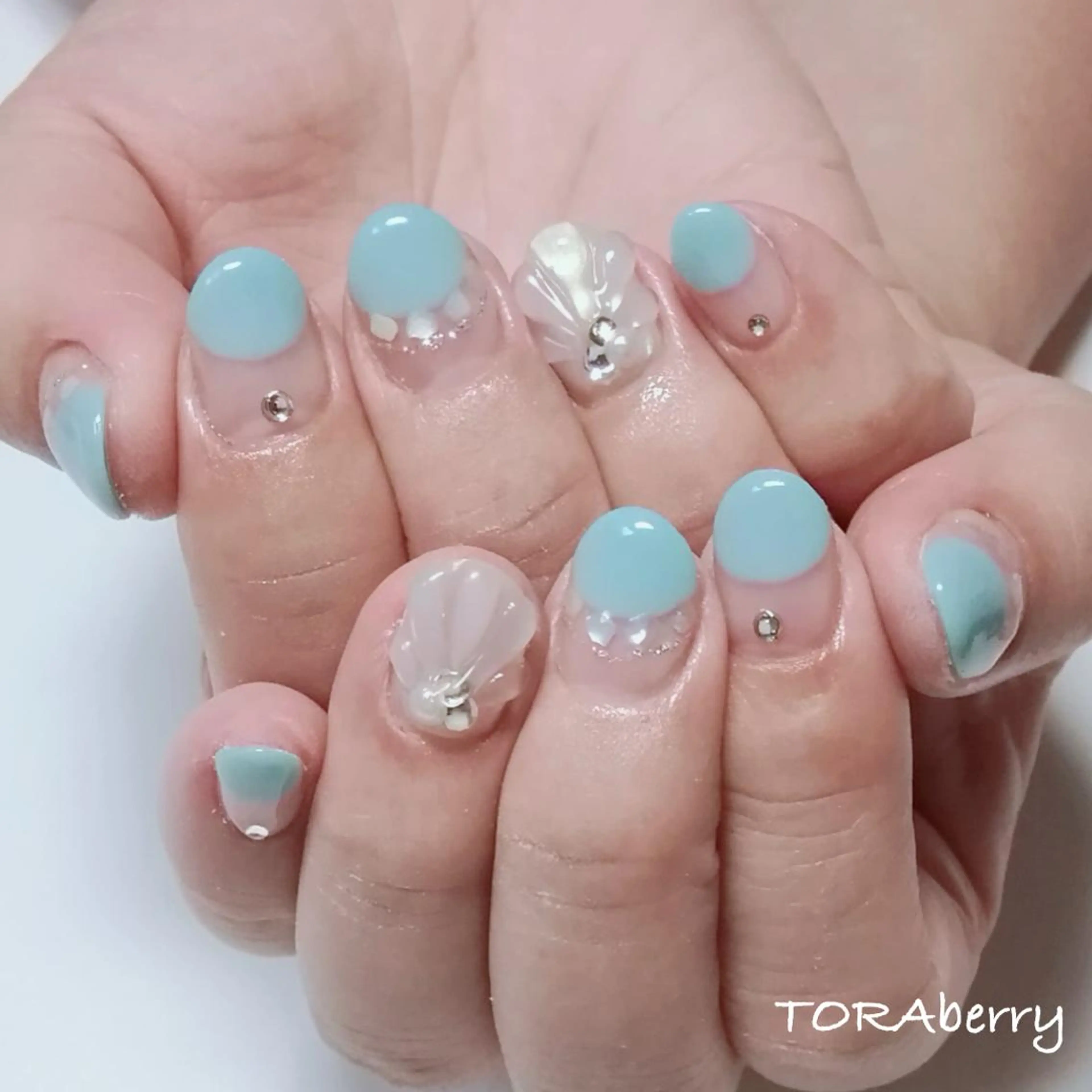 ネイル ハンドネイル ネイリスト なつみのネイルデザイン