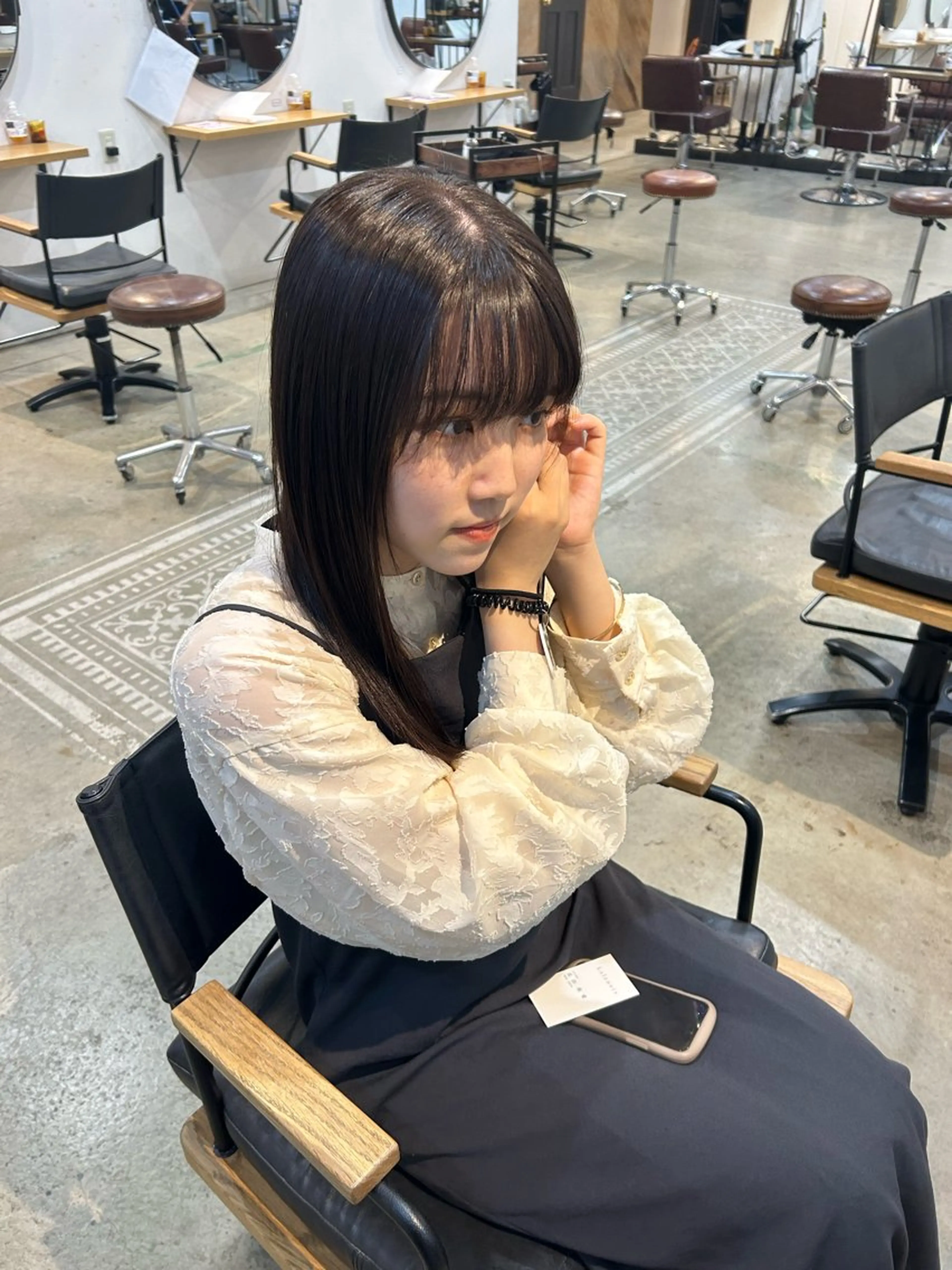 ロング カット ヘアカラー 縮毛矯正 透明感カラー/ 髪質改善✨️🎀萌愛のヘアスタイル