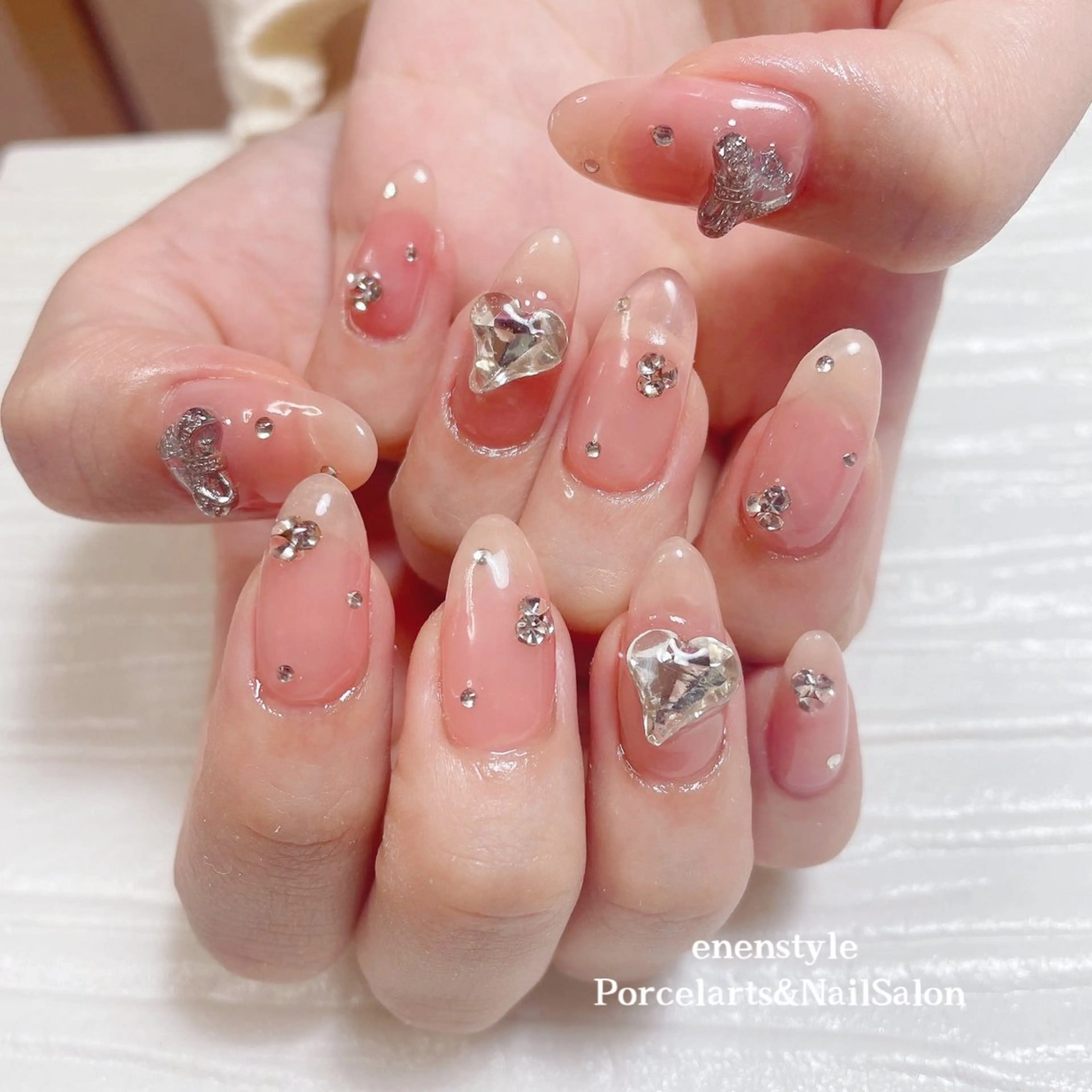 ネイル 👑enen style👑のネイルデザイン