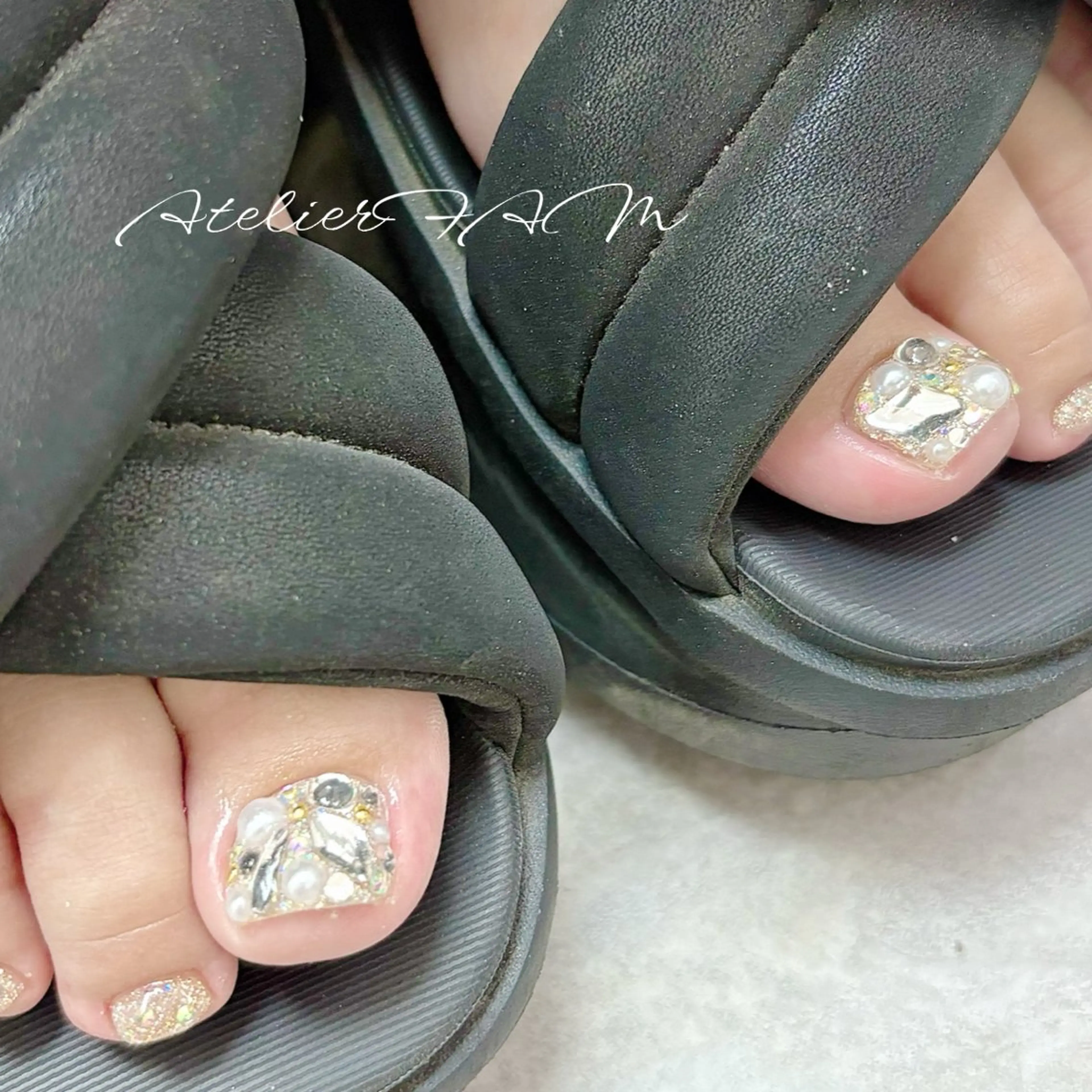 ネイル フットネイル nail&eyelashsalon atelier fam上本町店所属・アトリエ FAMのネイルデザイン