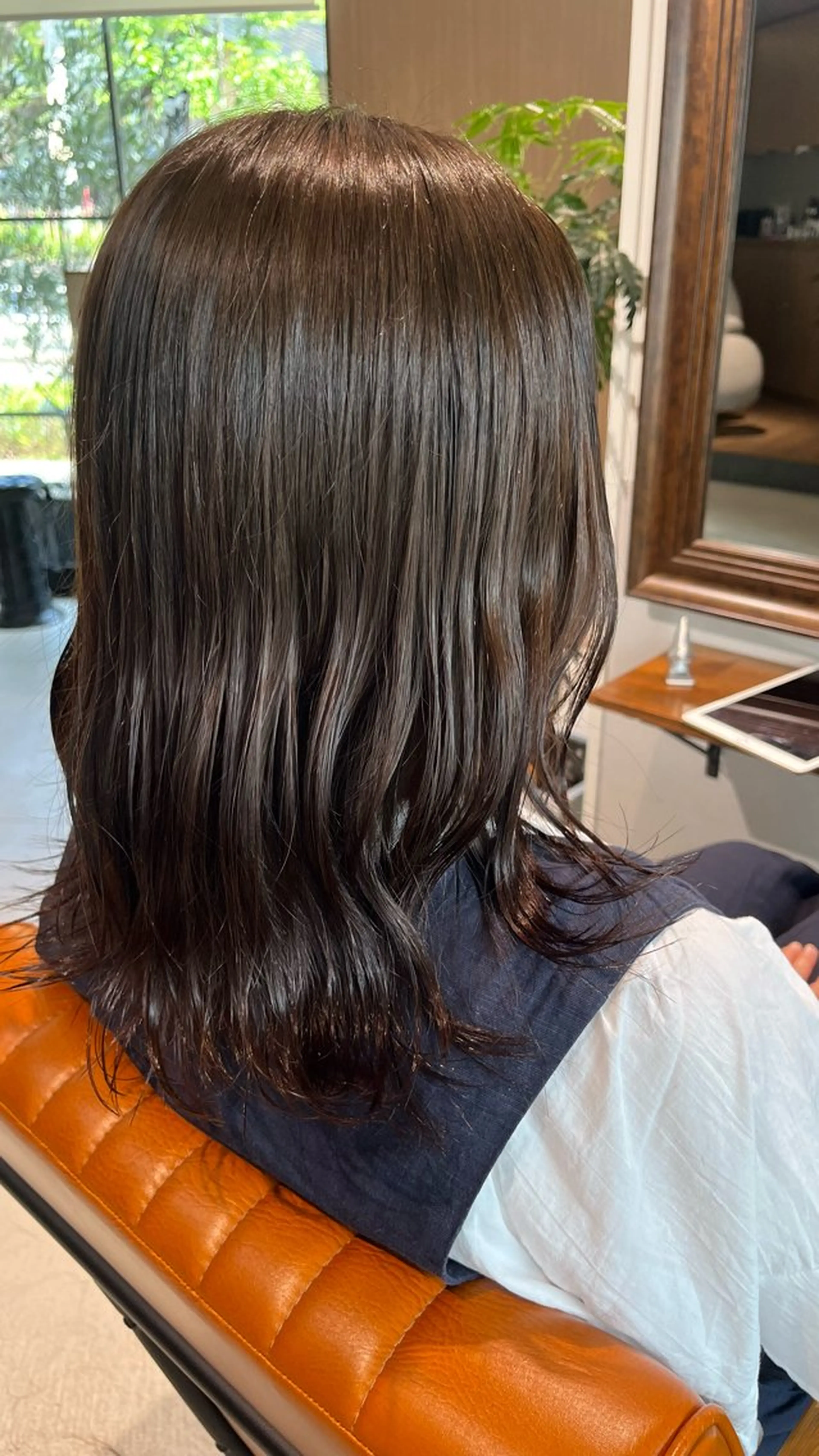 セミロング 鶴舞/透明感/リア ライズ/ いっとぅーのヘアスタイル