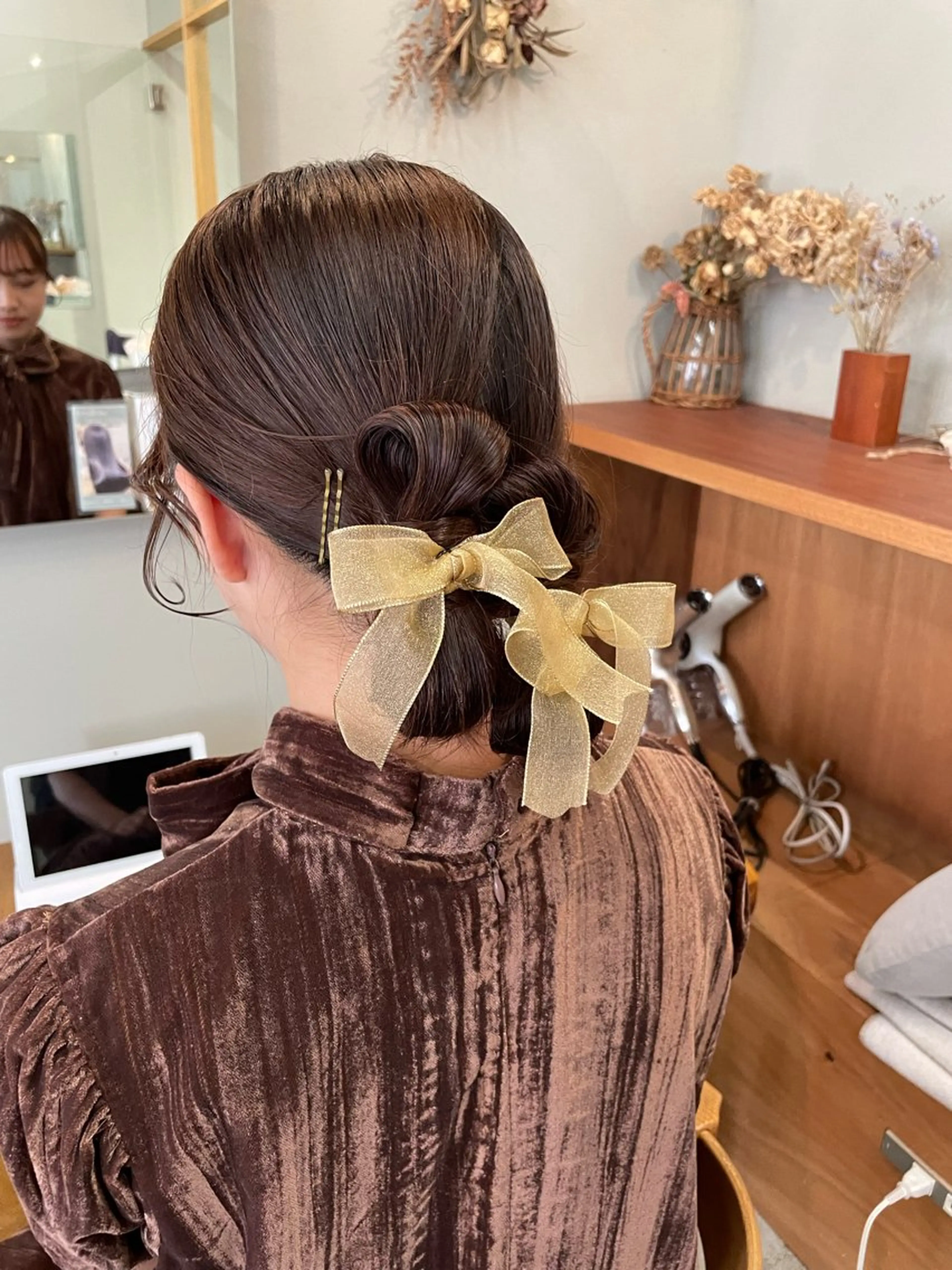 カラー 山下 悠月のヘアスタイル