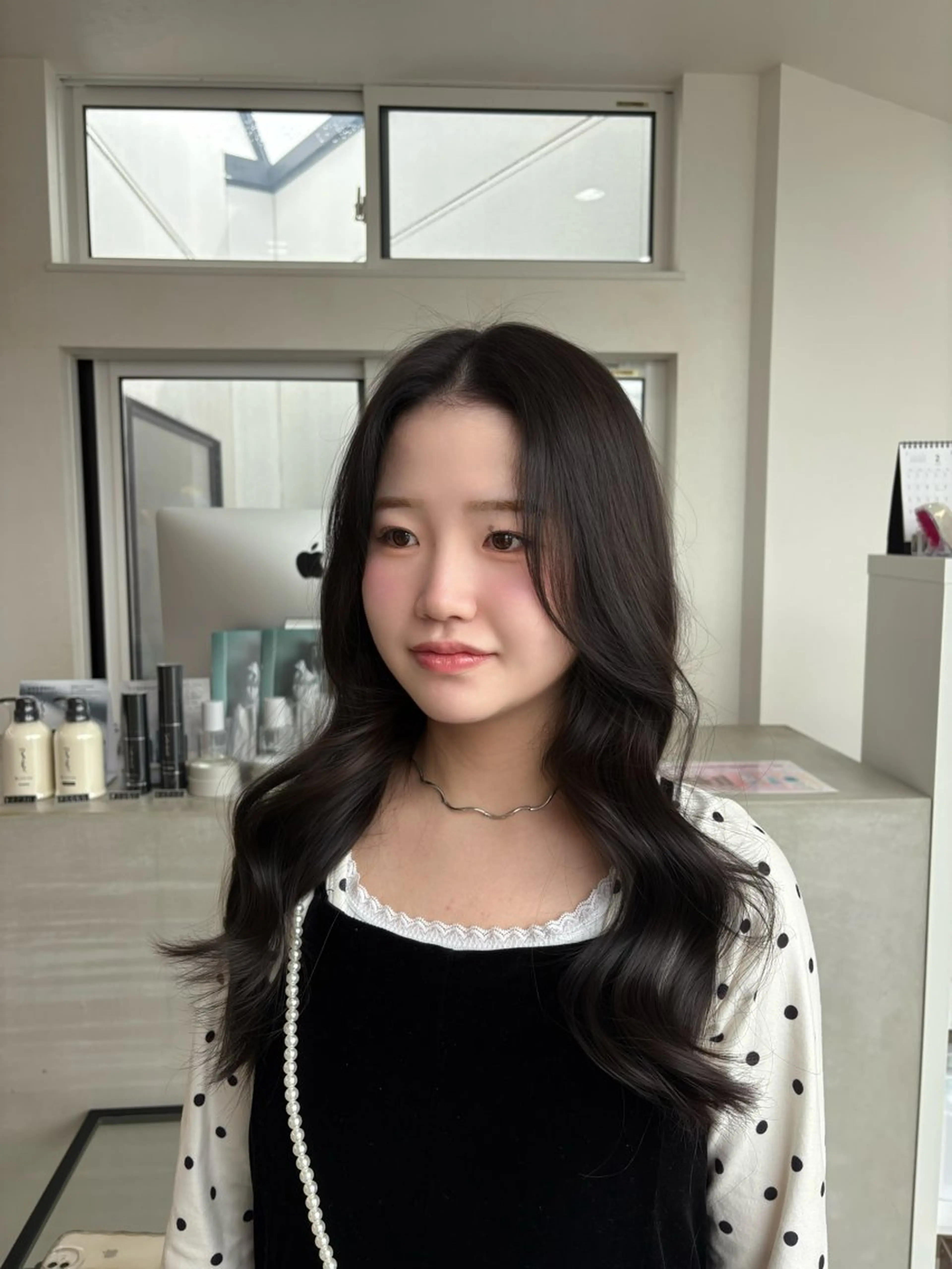 ロング カラー グレージュ レイヤーカット カット ヘアカラー HASHI AYAKAのヘアスタイル