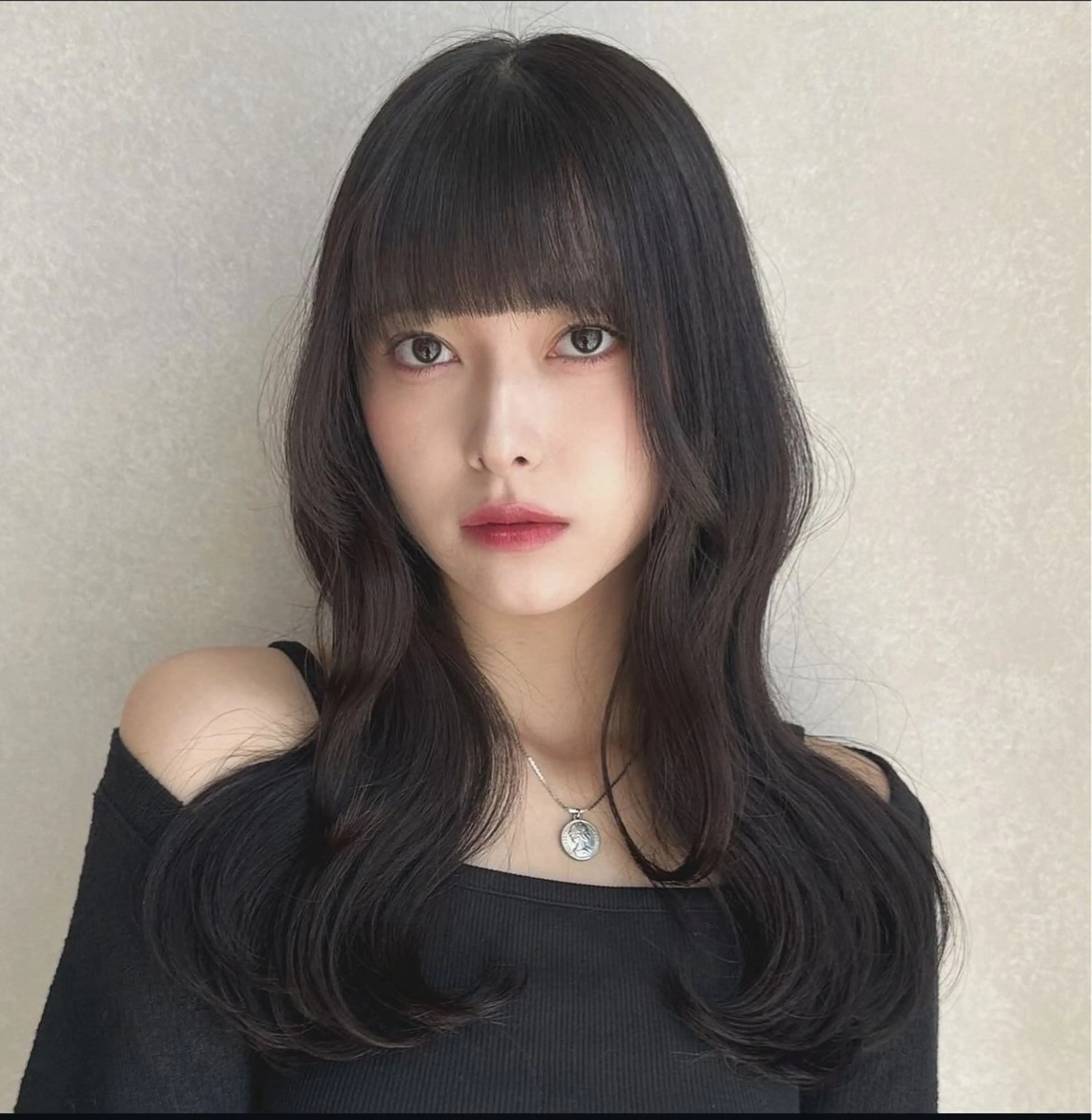 セミロング カラー 丸山 心 / 艶カラーのヘアスタイル