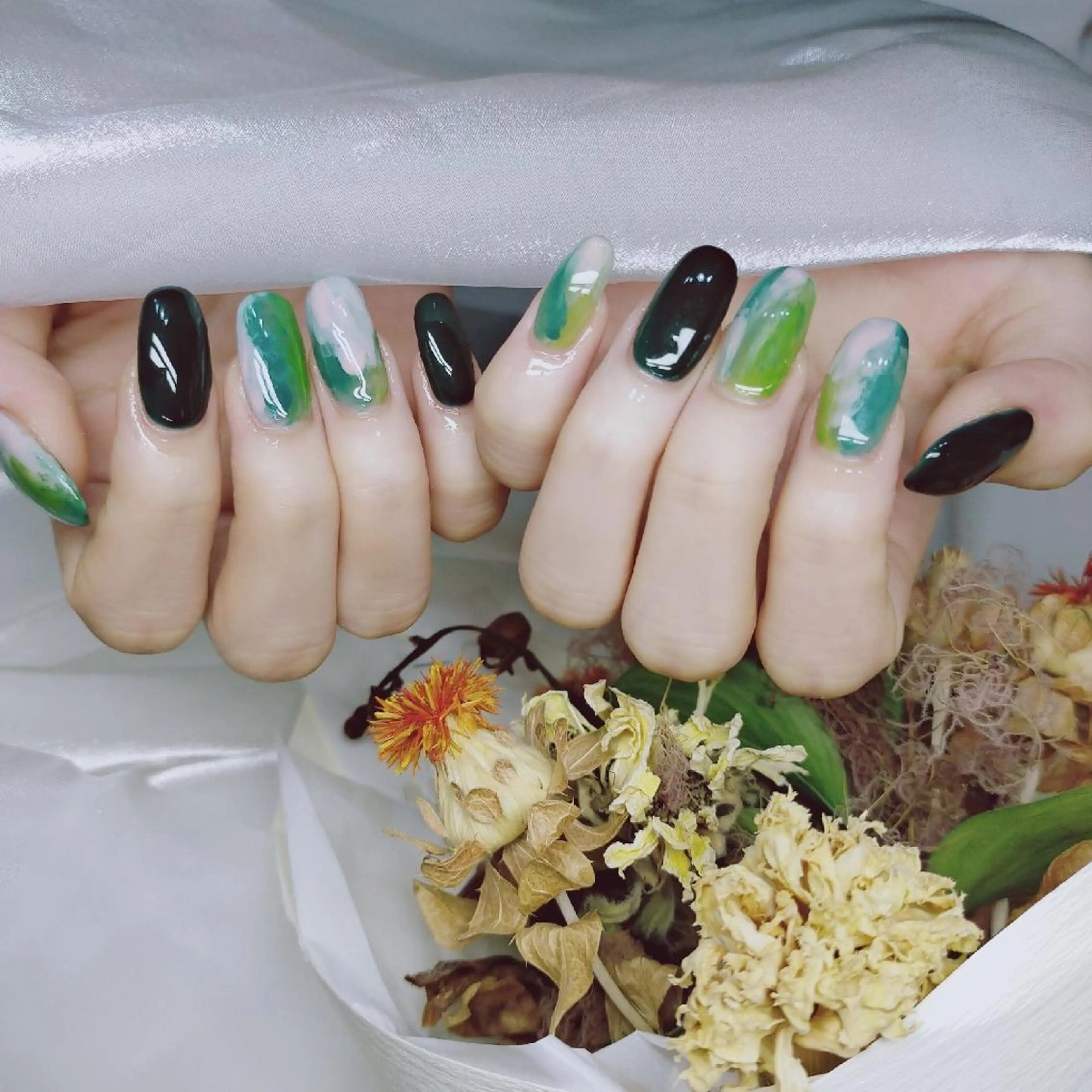 ネイル 森 ネイルサロンのネイルデザイン